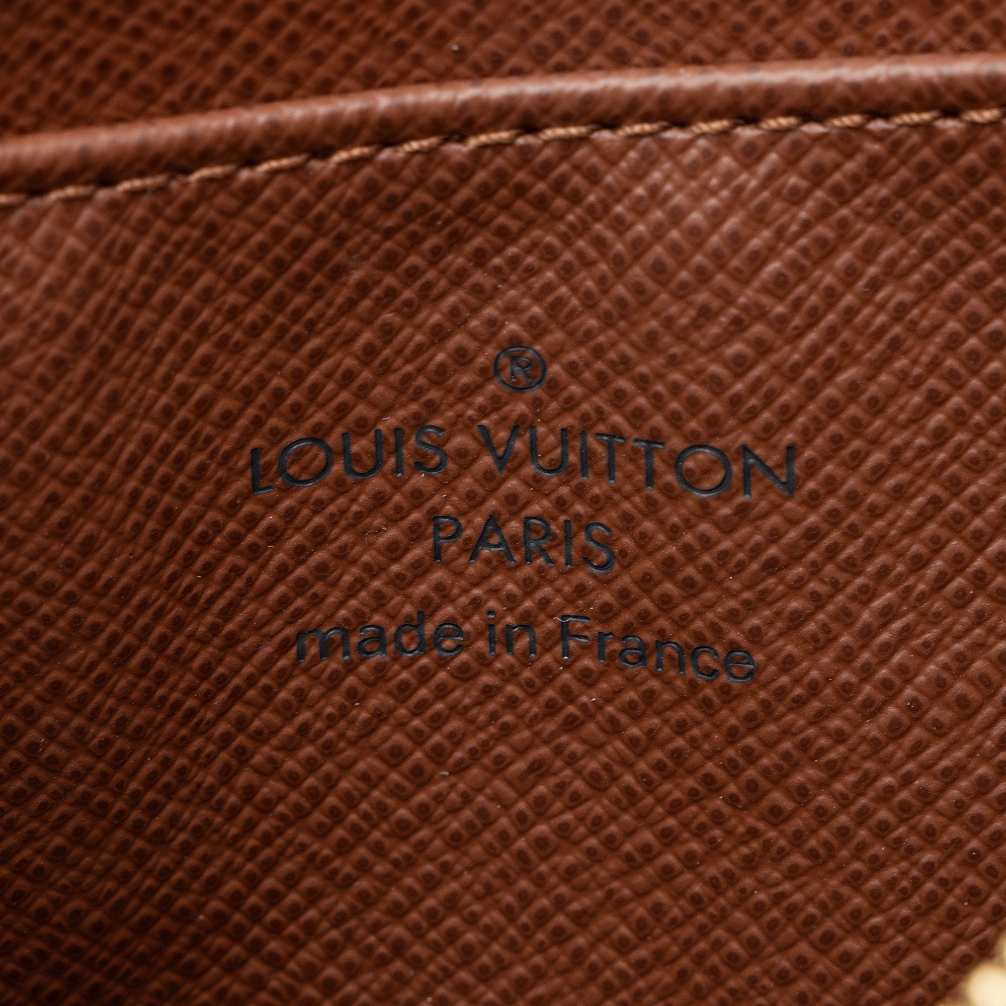 Louis Vuitton Monogram Canvas Zippy Coin Wallet
