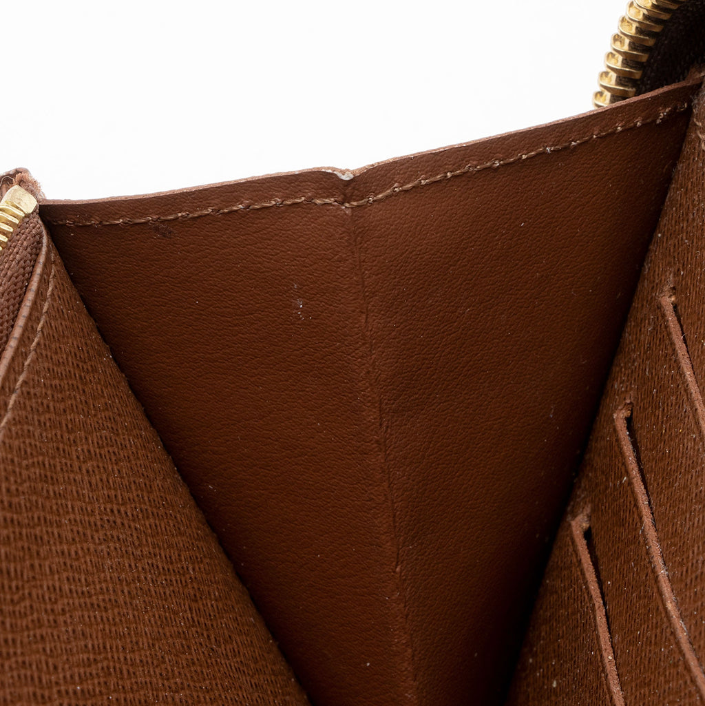 Louis Vuitton Monogram Canvas Zippy Organizer Wallet (SHF-vn2hdU)