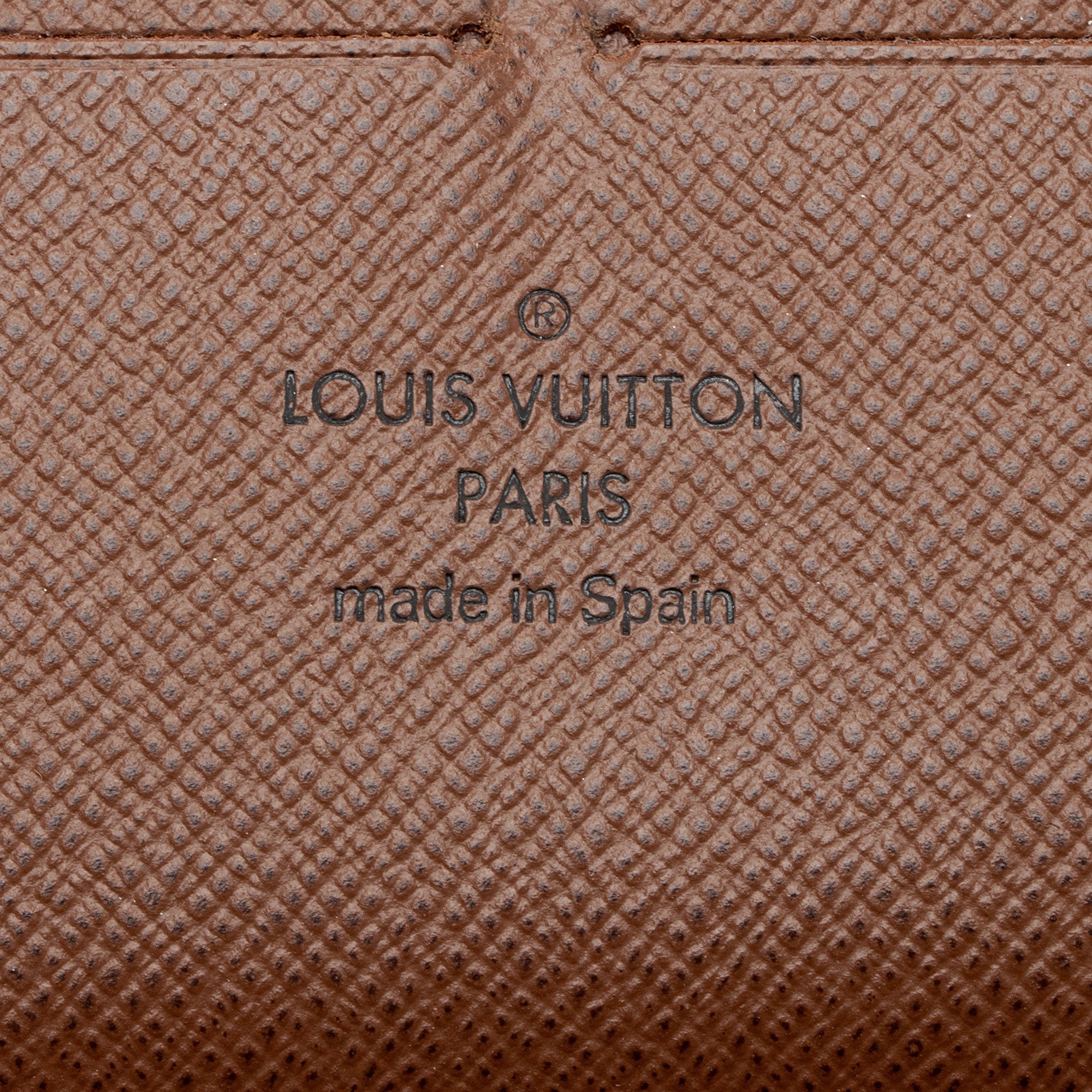 Louis Vuitton Monogram Canvas Zippy Organizer Wallet (SHF-vn2hdU)