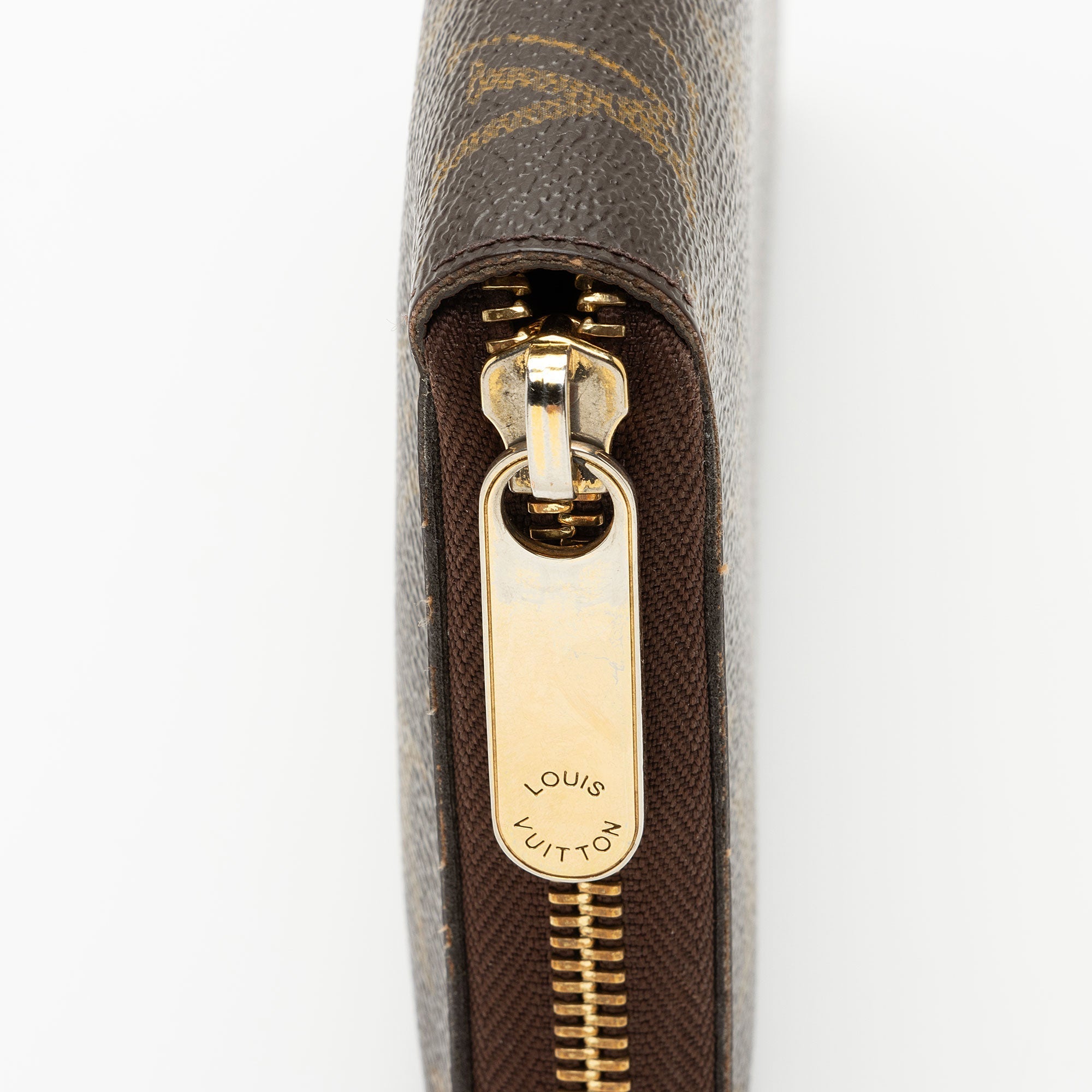 Louis Vuitton Monogram Canvas Zippy Organizer Wallet (SHF-ItTDd7)
