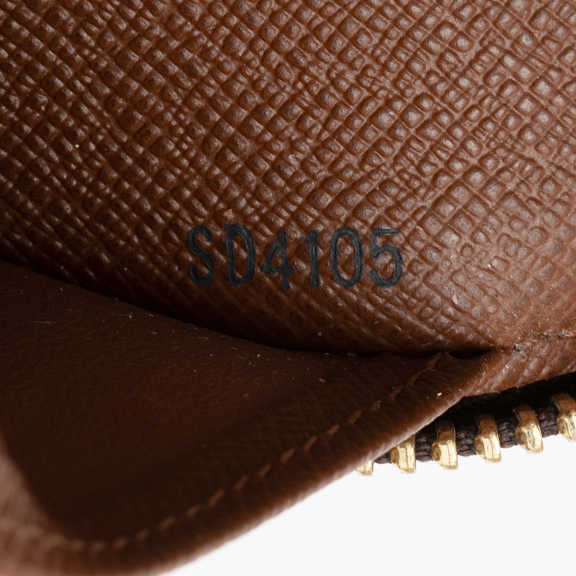 Louis Vuitton Monogram Canvas Zippy Organizer Wallet (SHF-3cNAxo)