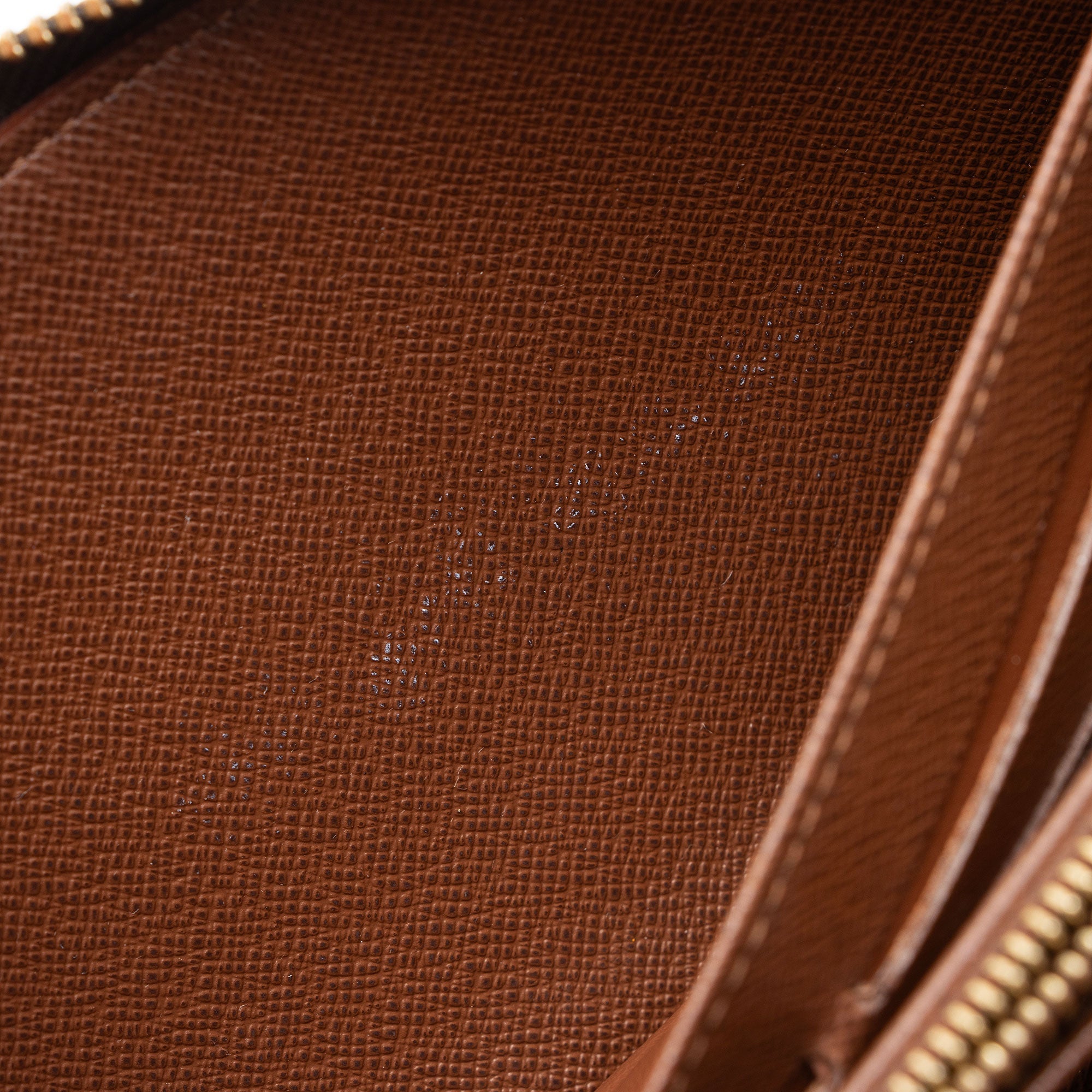 Louis Vuitton Monogram Canvas Zippy Organizer Wallet (SHF-P5q8pD)