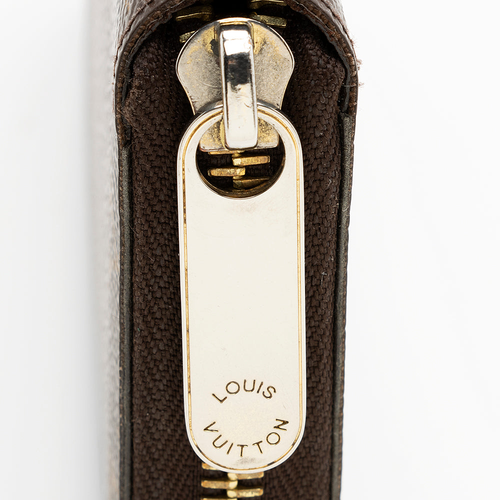 Louis Vuitton Monogram Canvas Zippy Wallet (SHF-20461)
