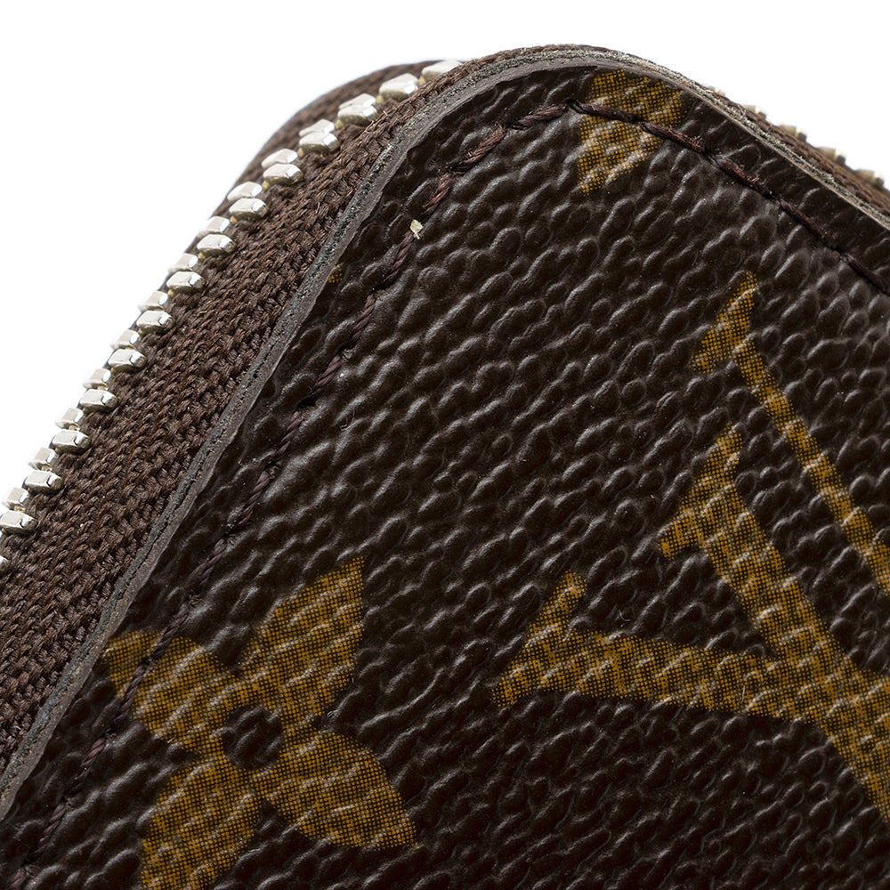 Louis Vuitton Monogram Canvas Zippy Wallet (SHF-21599)