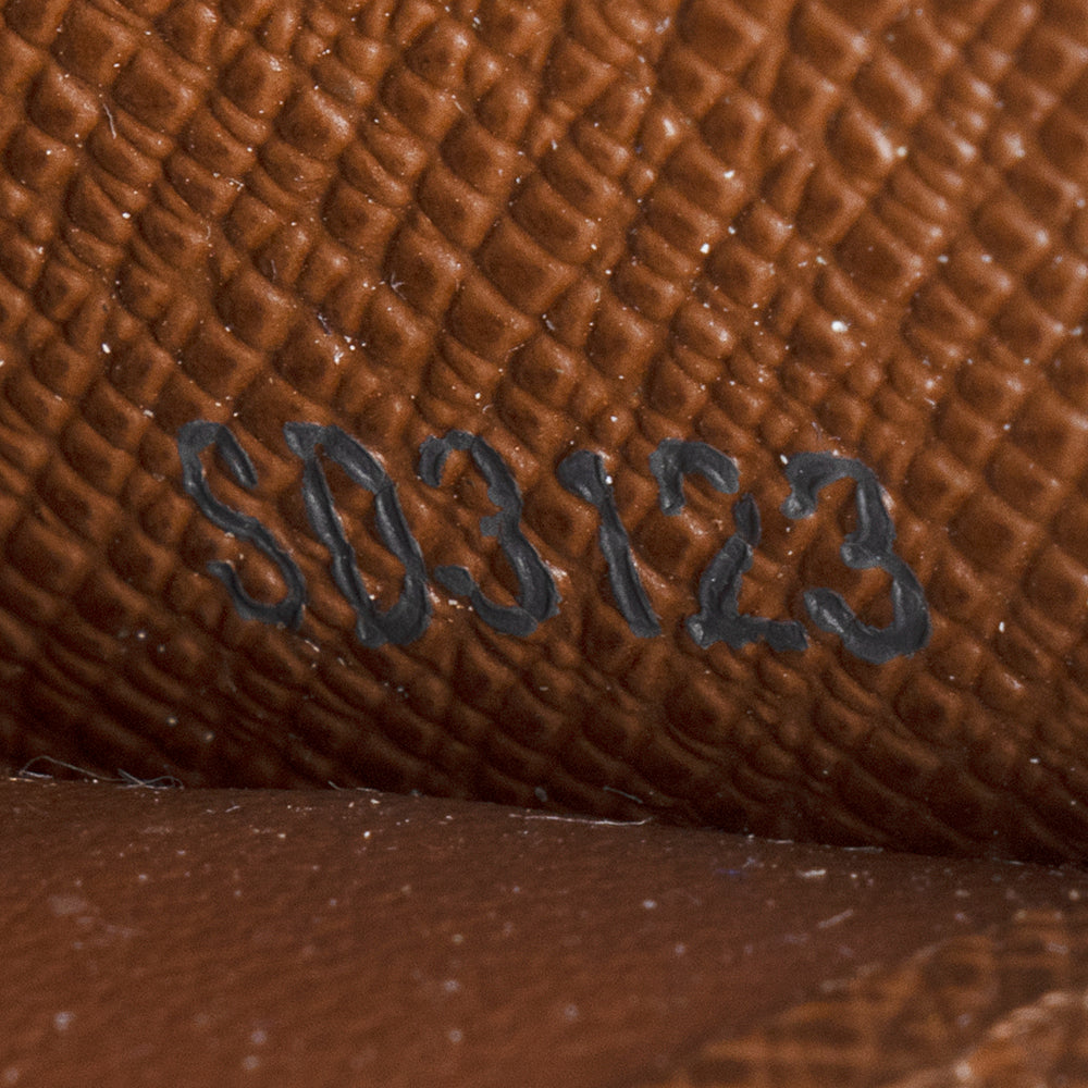 Louis Vuitton Monogram Canvas Zippy Wallet (SHF-21989)
