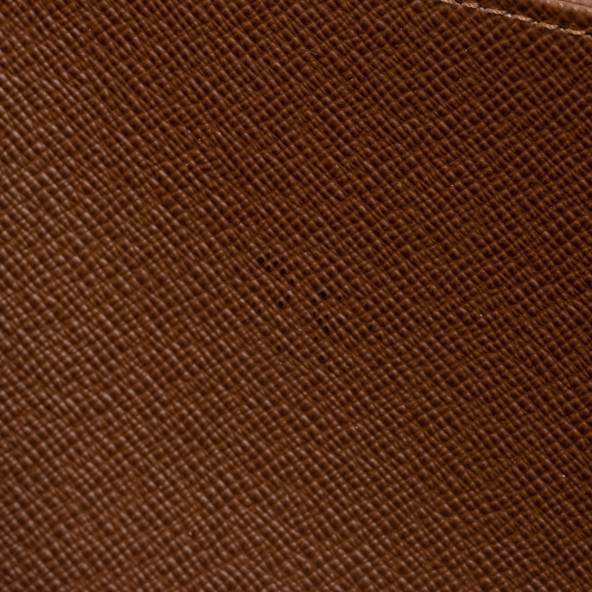 Louis Vuitton Monogram Canvas Zippy Wallet (SHF-7EaHIa)