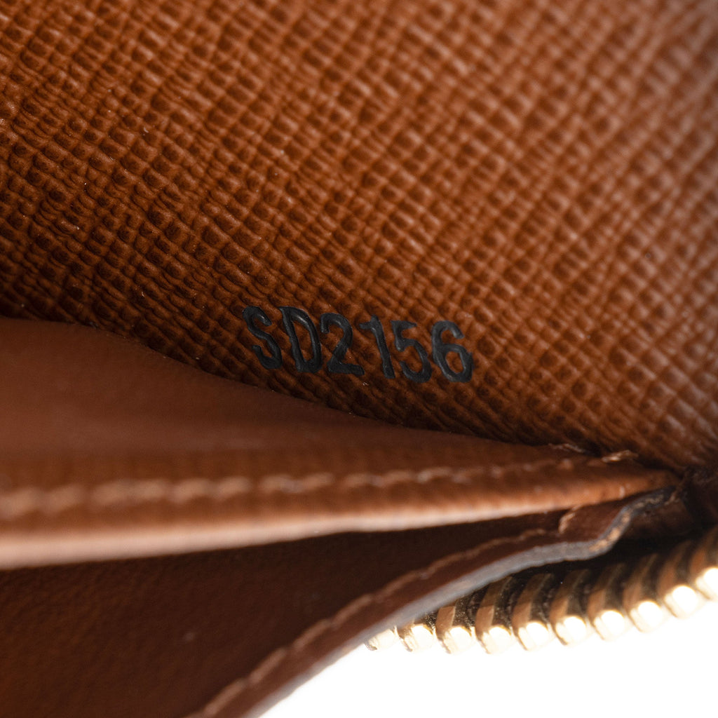 Louis Vuitton Monogram Canvas Zippy Wallet (SHF-64sKuq)