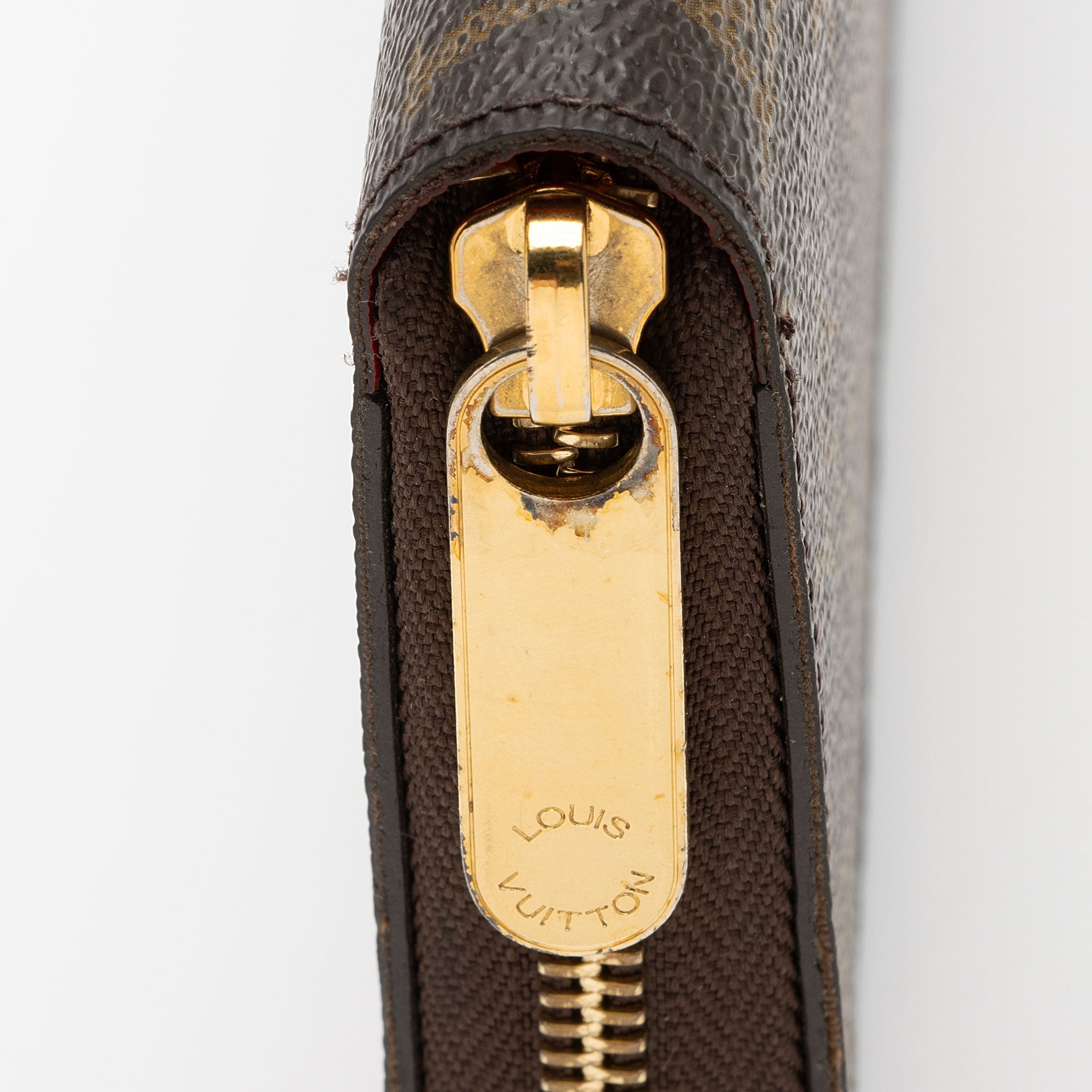 Louis Vuitton Monogram Canvas Zippy Wallet (SHF-3GB61m)