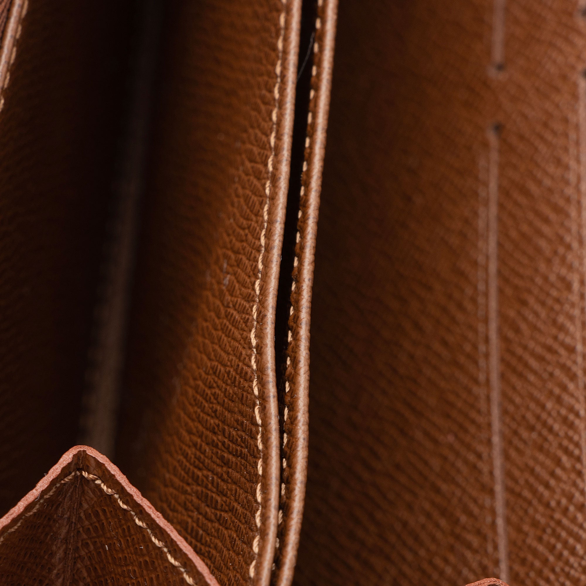 Louis Vuitton Monogram Canvas Zippy Wallet (SHF-BcVv18)