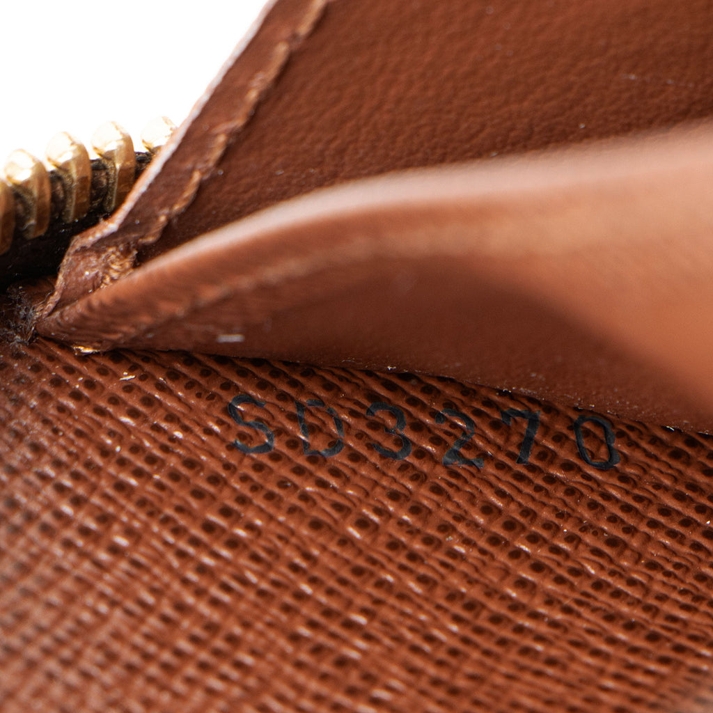Louis Vuitton Monogram Canvas Zippy Wallet