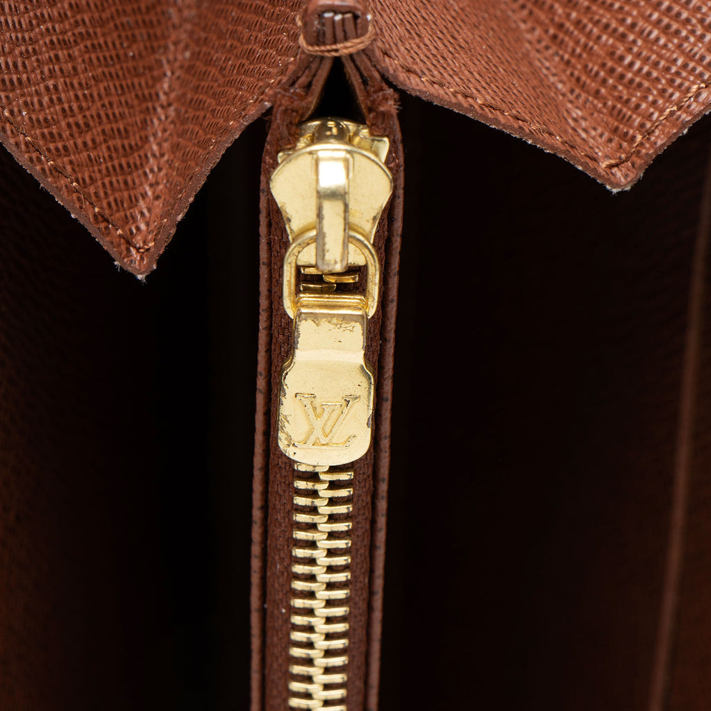 Louis Vuitton Monogram Canvas Zippy Wallet
