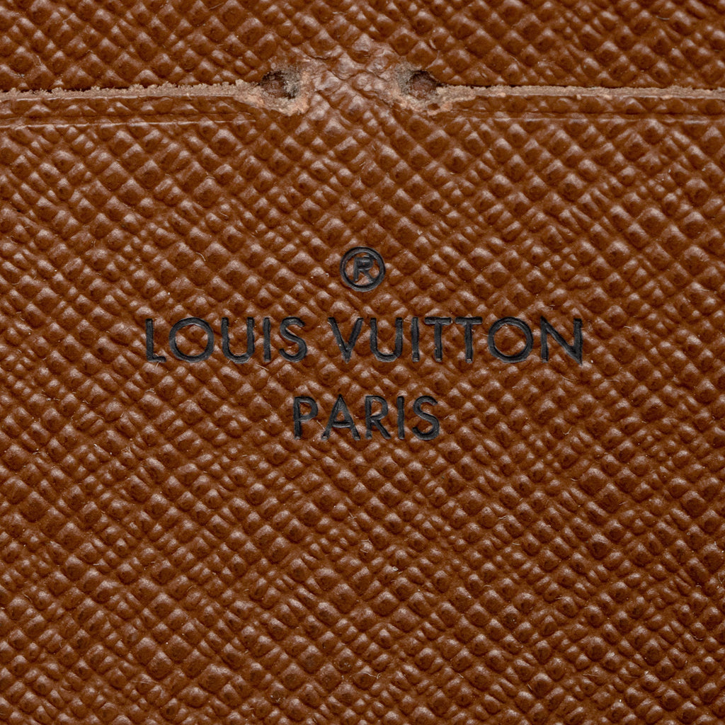 Louis Vuitton Monogram Canvas Zippy Wallet
