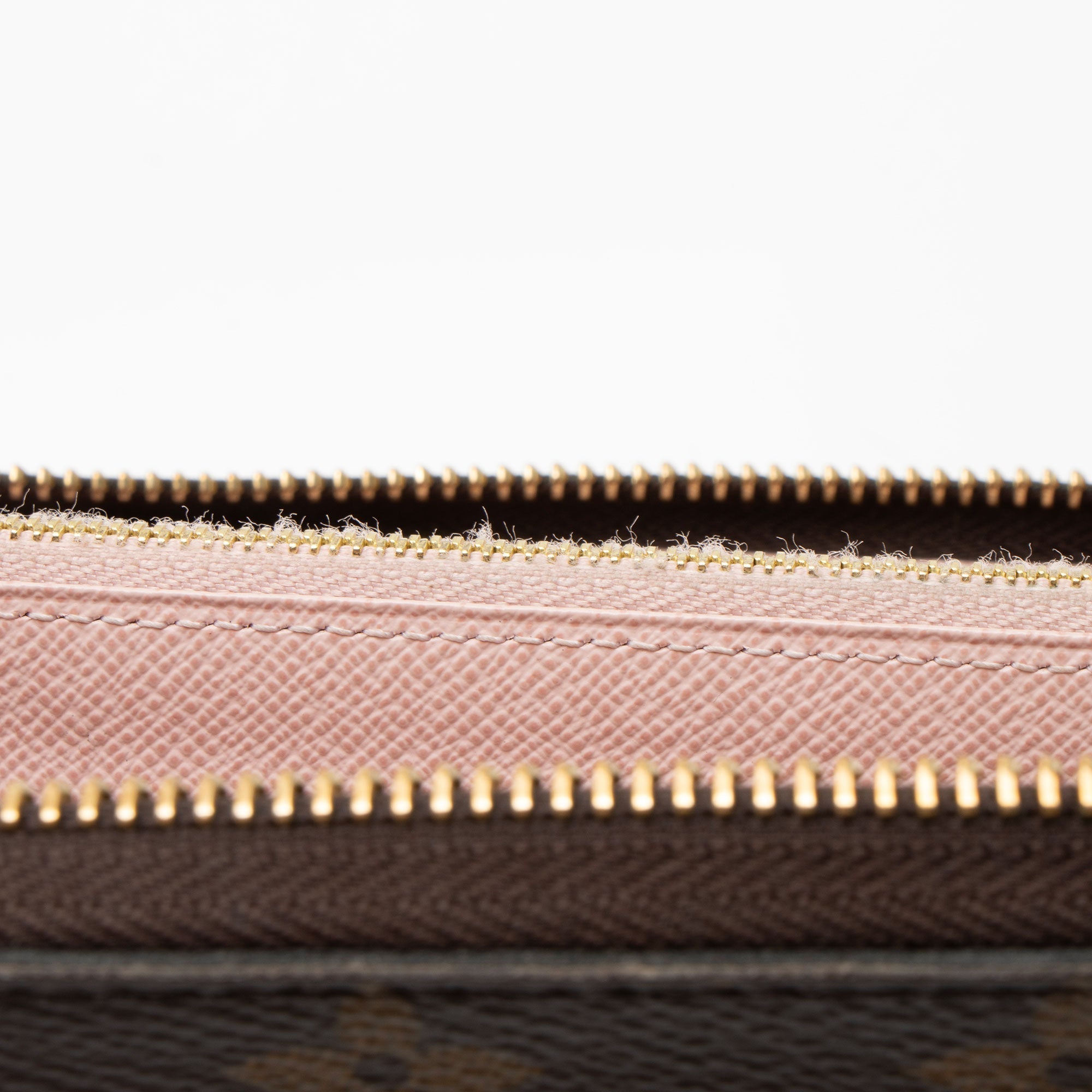 Louis Vuitton Monogram Canvas Zippy Wallet