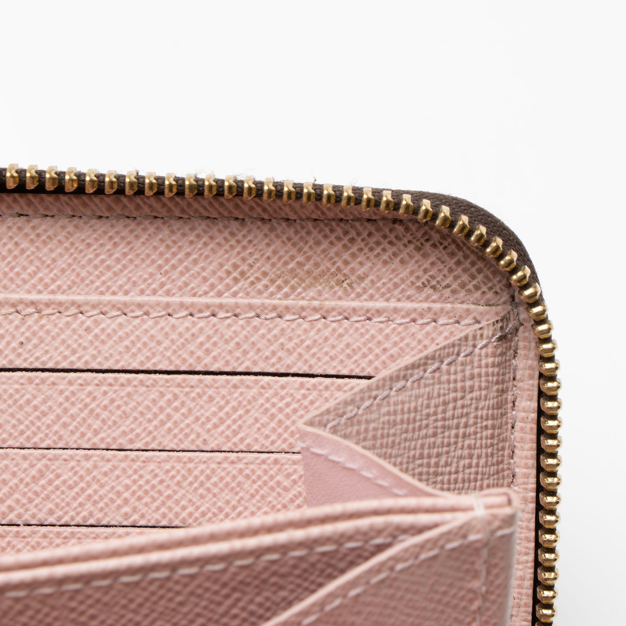 Louis Vuitton Monogram Canvas Zippy Wallet