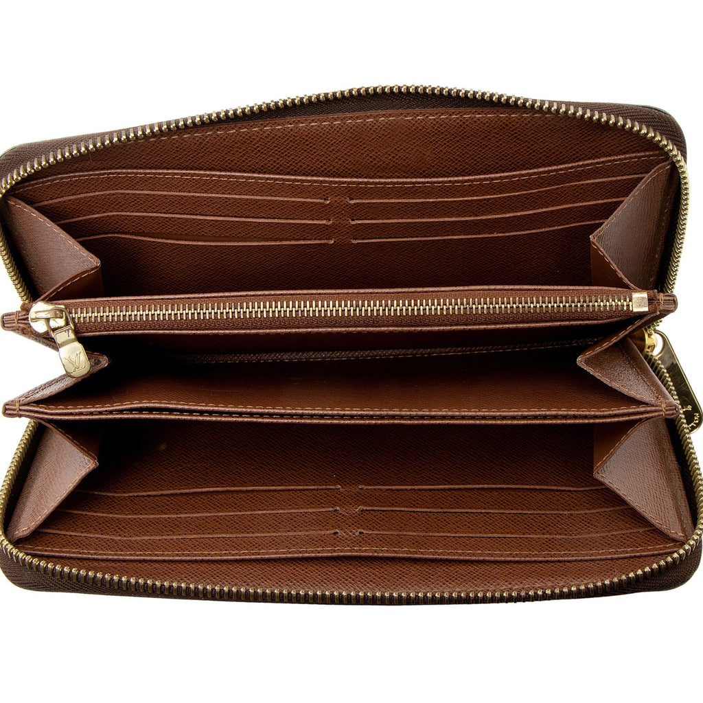 Louis Vuitton Monogram Canvas Zippy Wallet