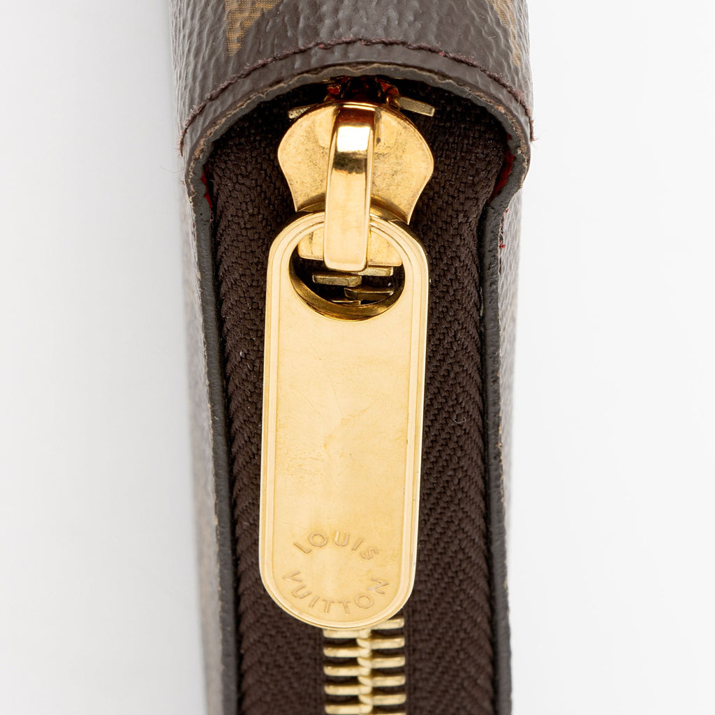 Louis Vuitton Monogram Canvas Zippy Wallet
