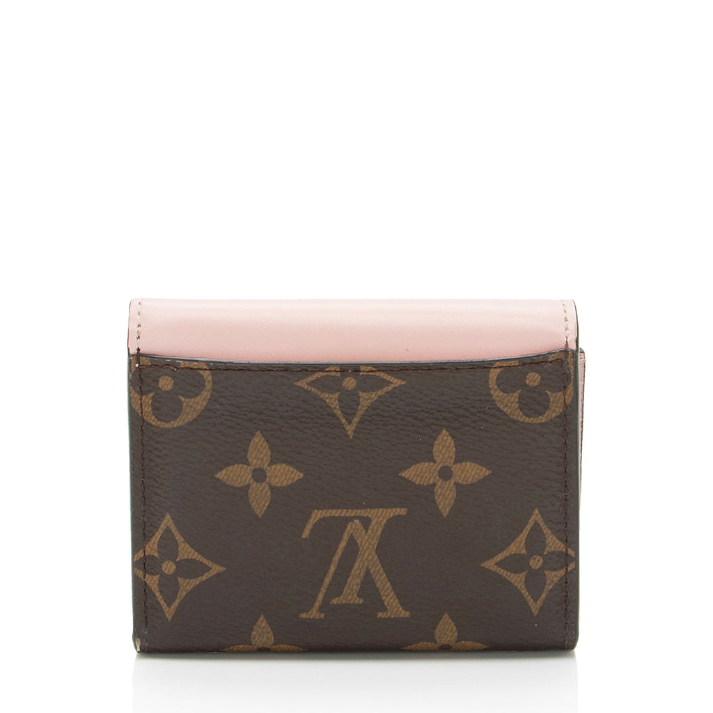 Louis Vuitton Monogram Canvas Zoe Wallet (SHF-8UyHs4)