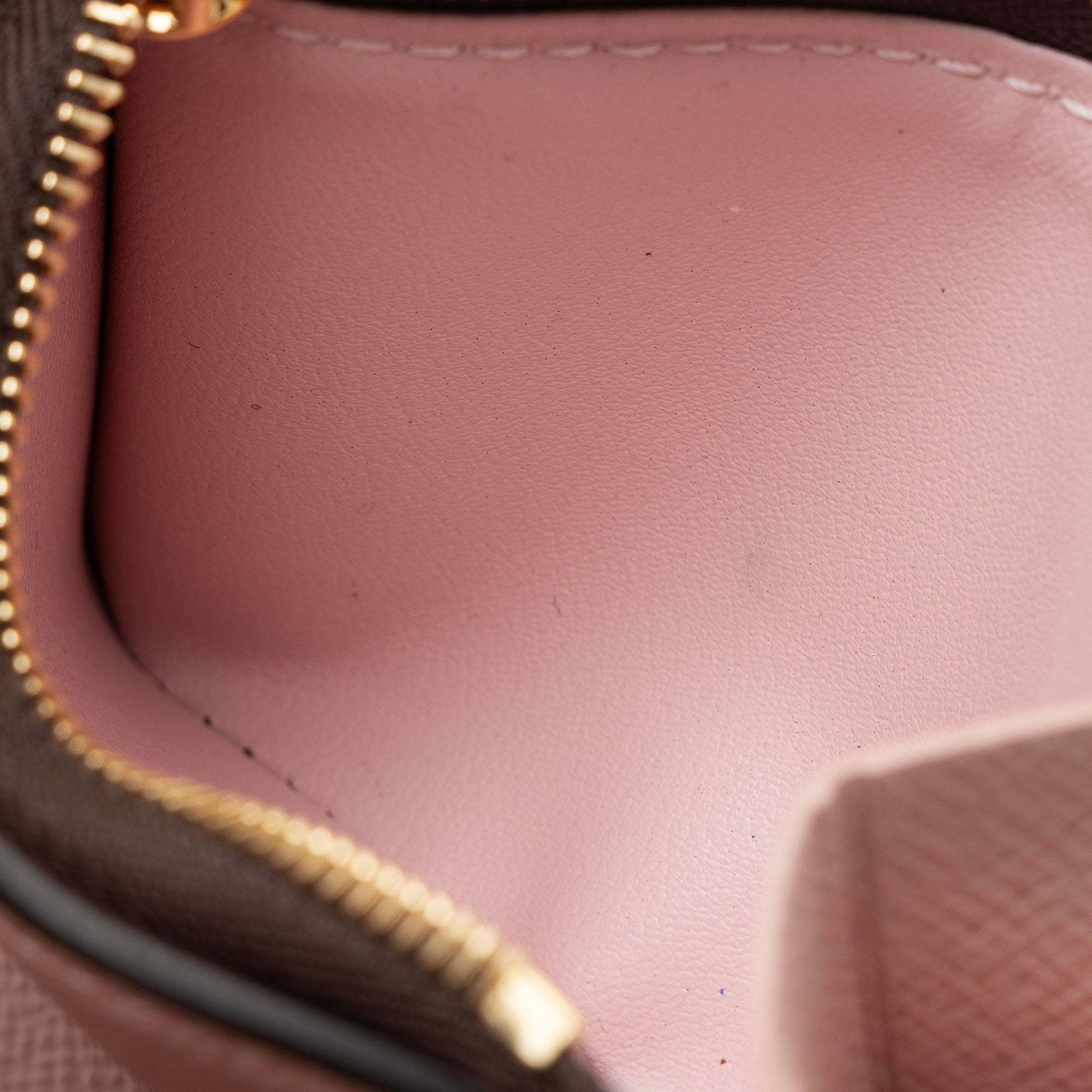 Louis Vuitton Monogram Canvas Zoe Wallet (SHF-8UyHs4)
