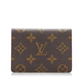 Louis Vuitton Monogram Card Case (SHG-alFpCV)
