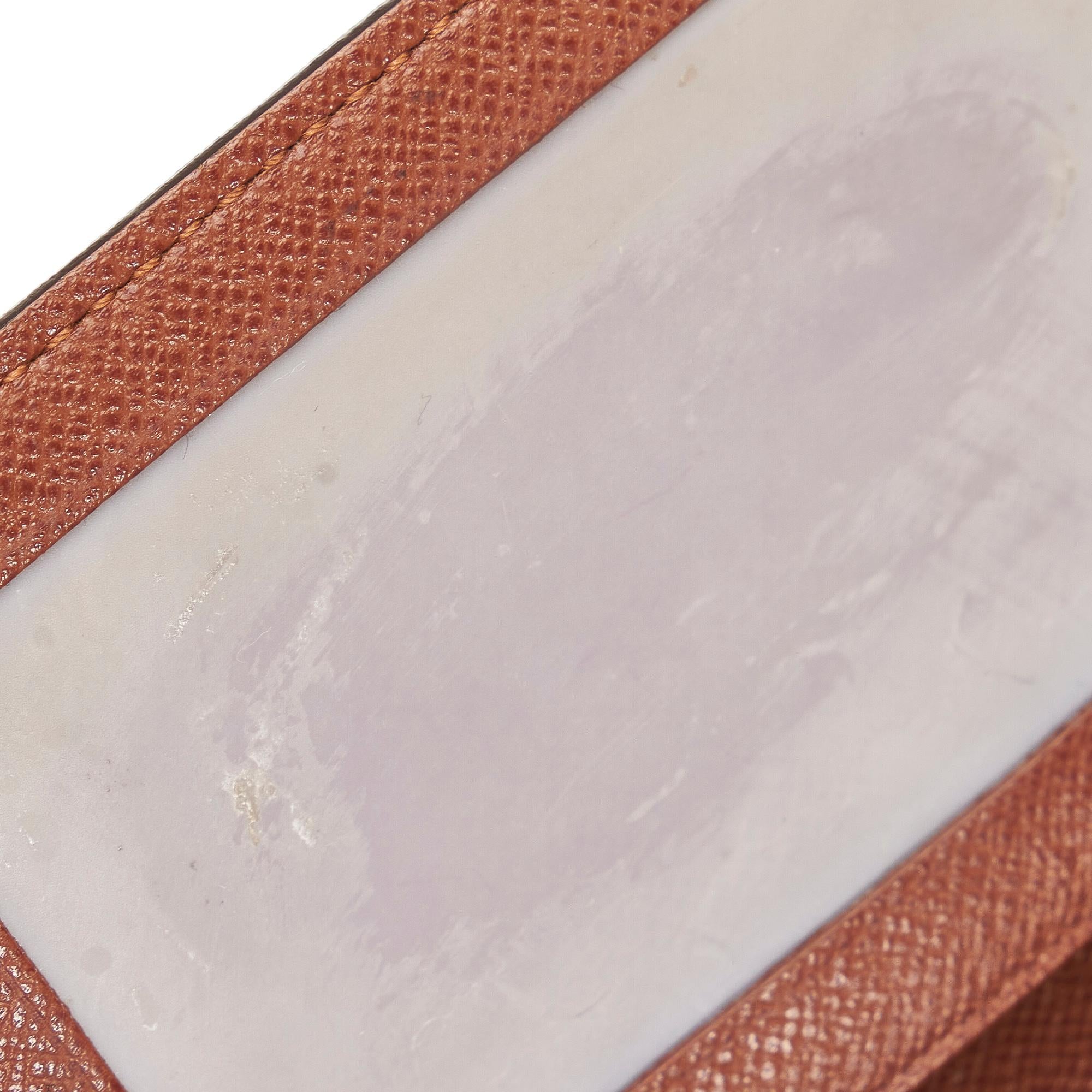 Louis Vuitton Monogram Card Case (SHG-KF4t7C)