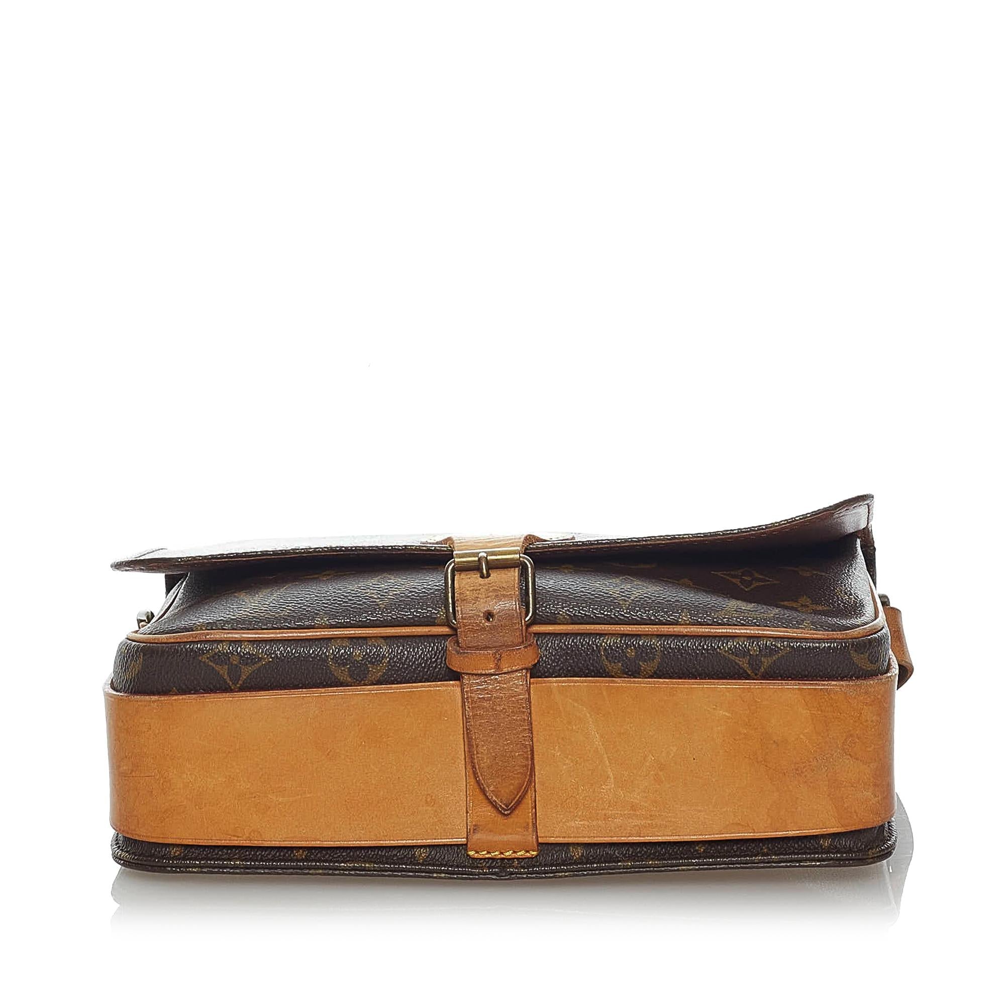 Louis Vuitton Monogram Cartouchiere GM (SHG-32810)