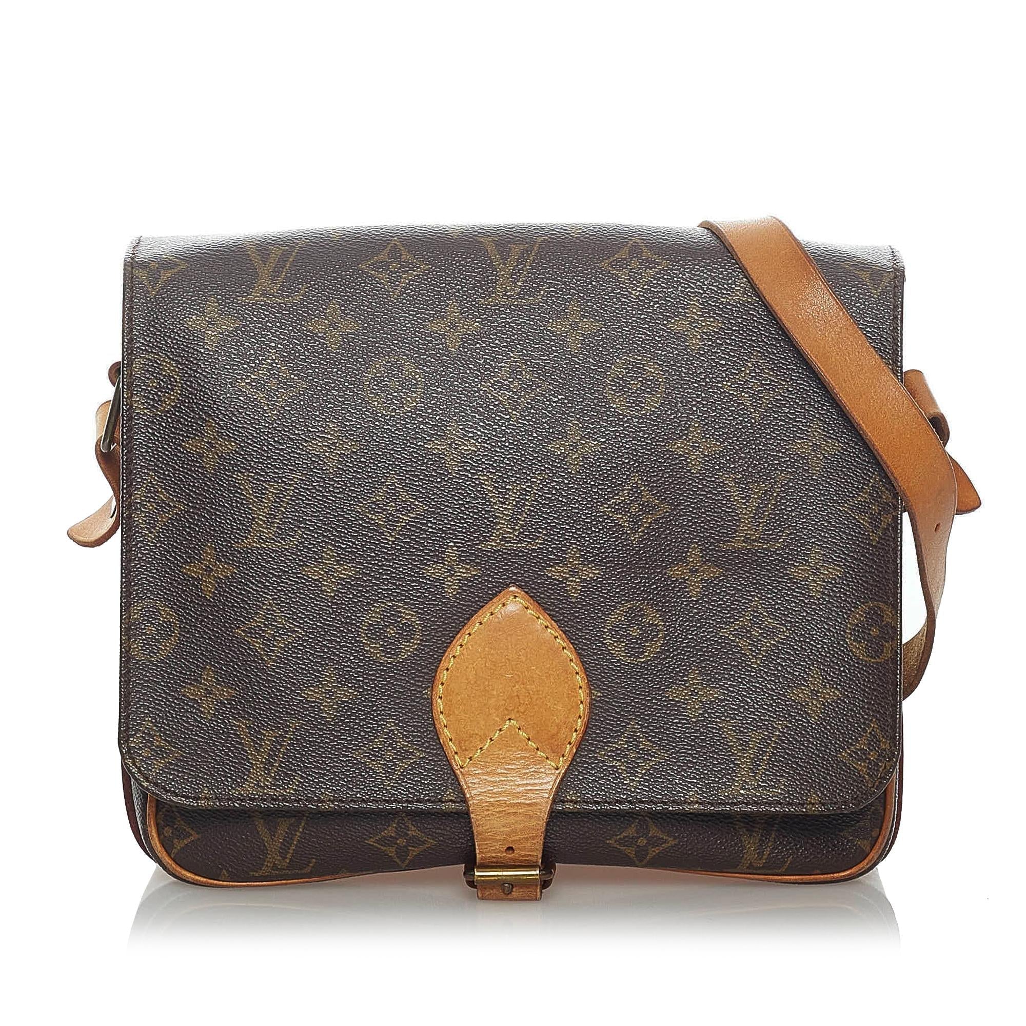 Louis Vuitton Monogram Cartouchiere GM (SHG-32810)