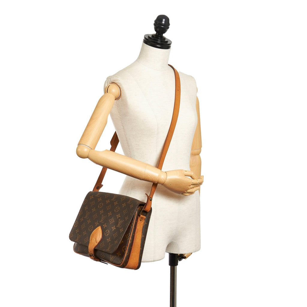 Louis Vuitton Monogram Cartouchiere GM (SHG-32810)