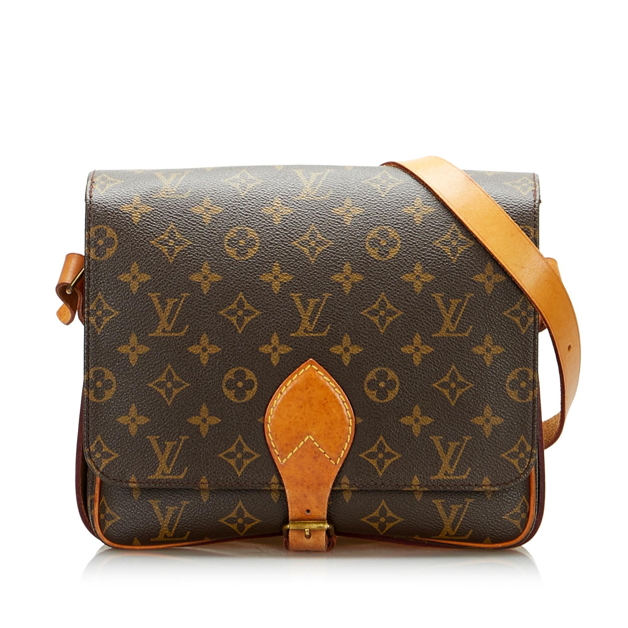 Louis Vuitton Monogram Cartouchiere GM (SHG-niWh8J)