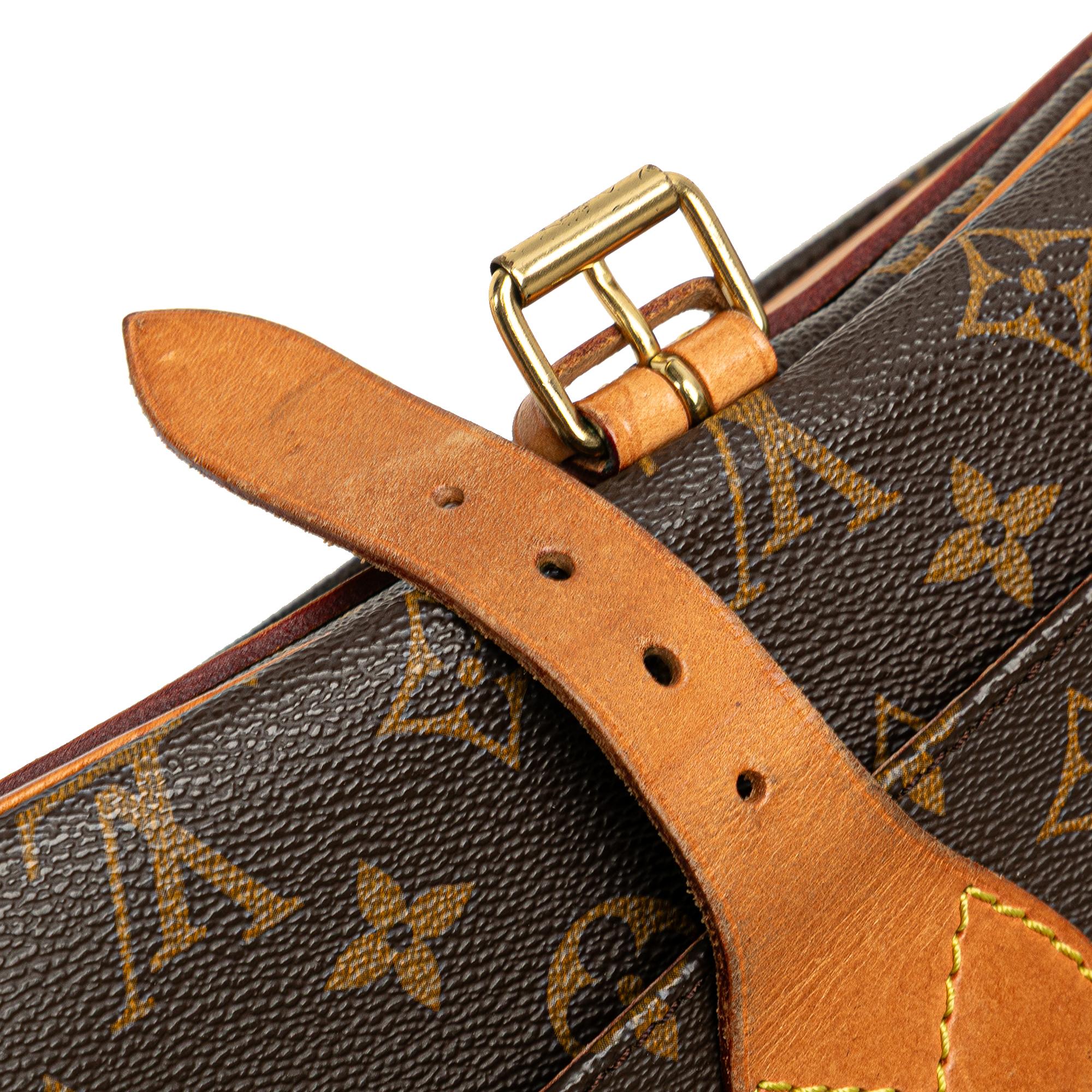 Louis Vuitton Monogram Cartouchiere GM