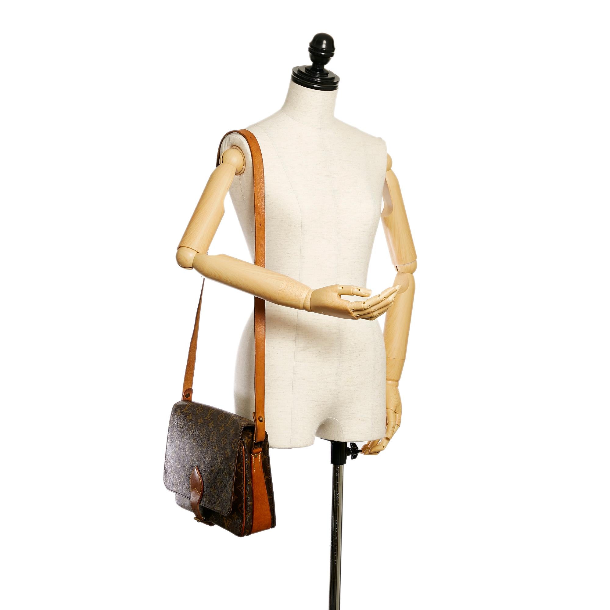 Louis Vuitton Monogram Cartouchiere MM (SHG-28878)