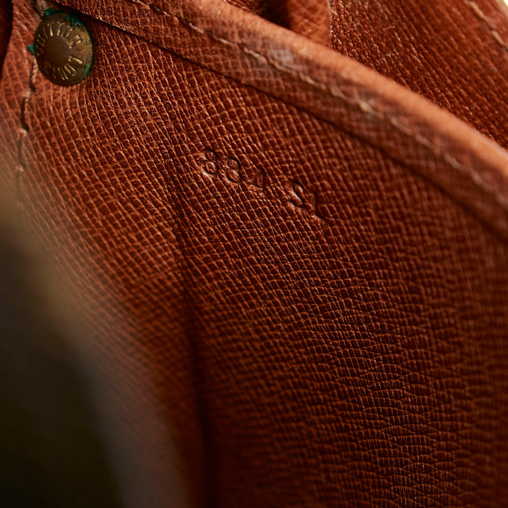 Louis Vuitton Monogram Cartouchiere MM (SHG-31023)
