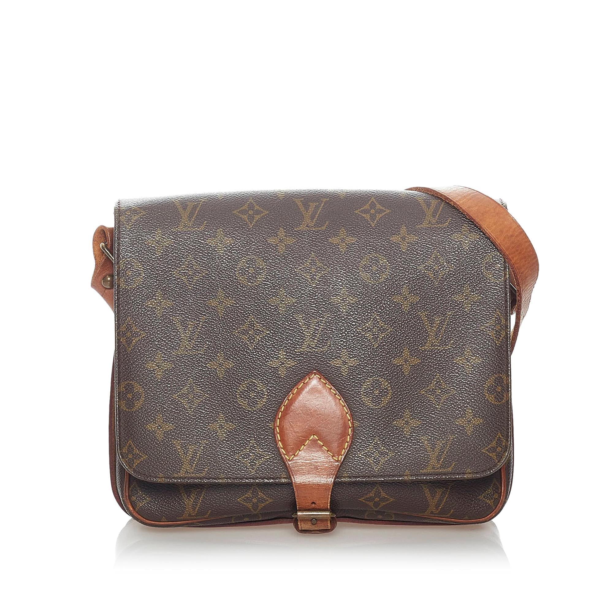 Louis Vuitton Monogram Cartouchiere MM (SHG-31093)