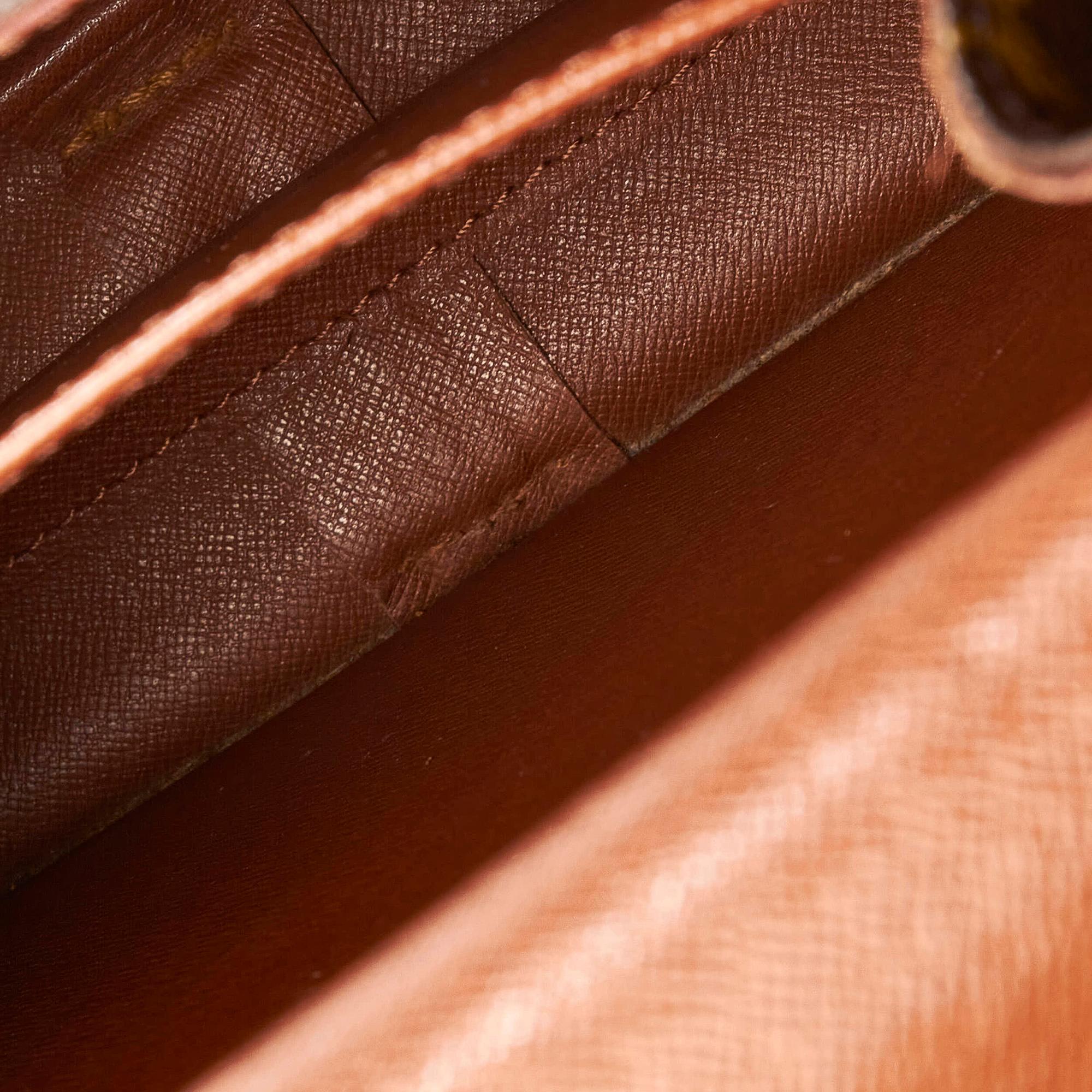 Louis Vuitton Monogram Cartouchiere MM (SHG-32196)