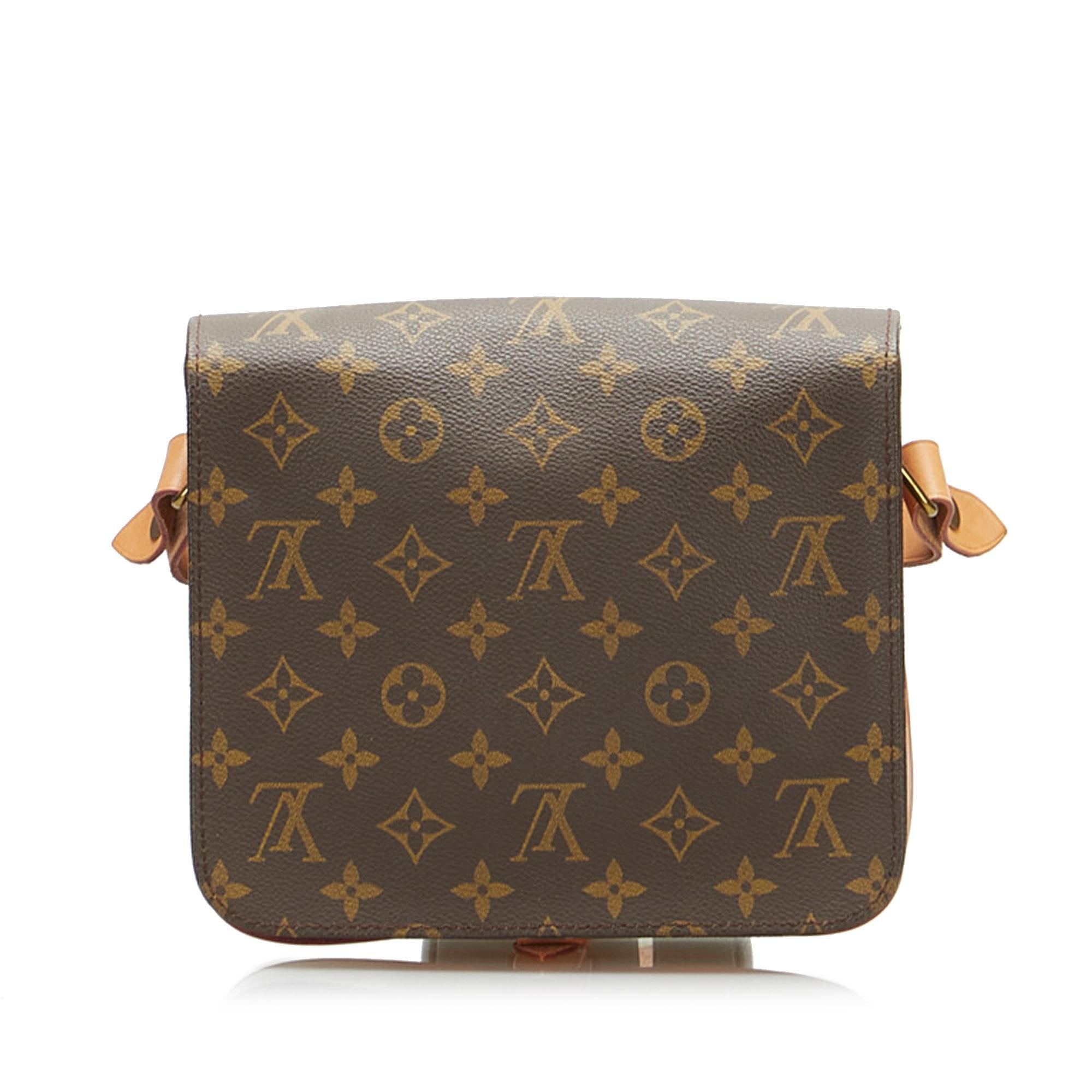Louis Vuitton Monogram Cartouchiere MM (SHG-Km1Cpy)