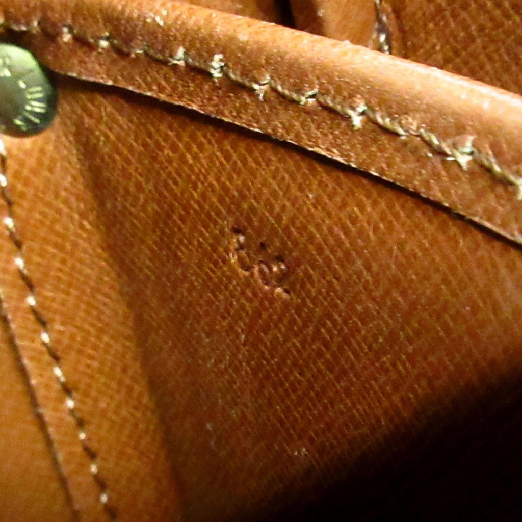 Louis Vuitton Monogram Cartouchiere MM (SHG-nn2sjM)