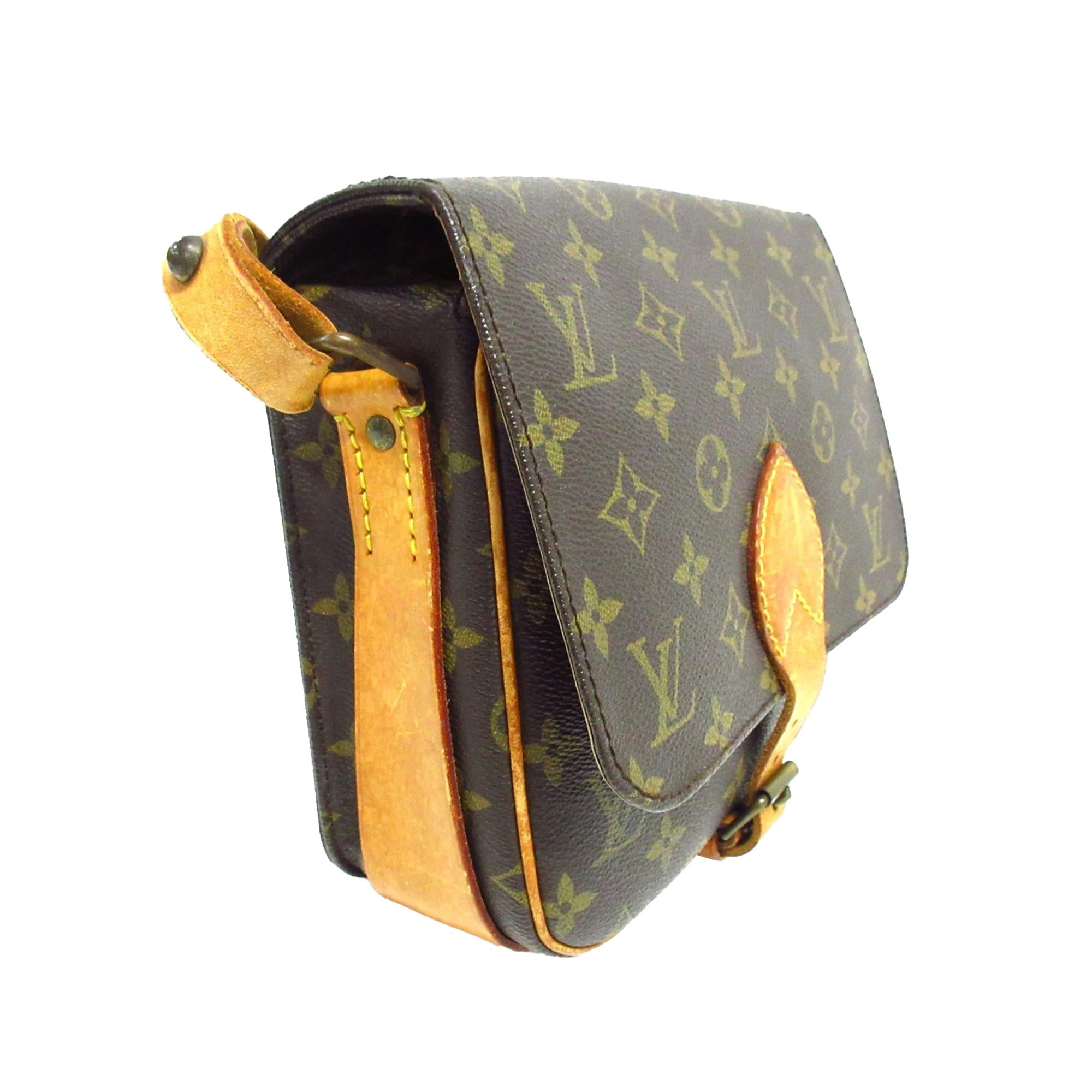 Louis Vuitton Monogram Cartouchiere MM (SHG-nn2sjM)