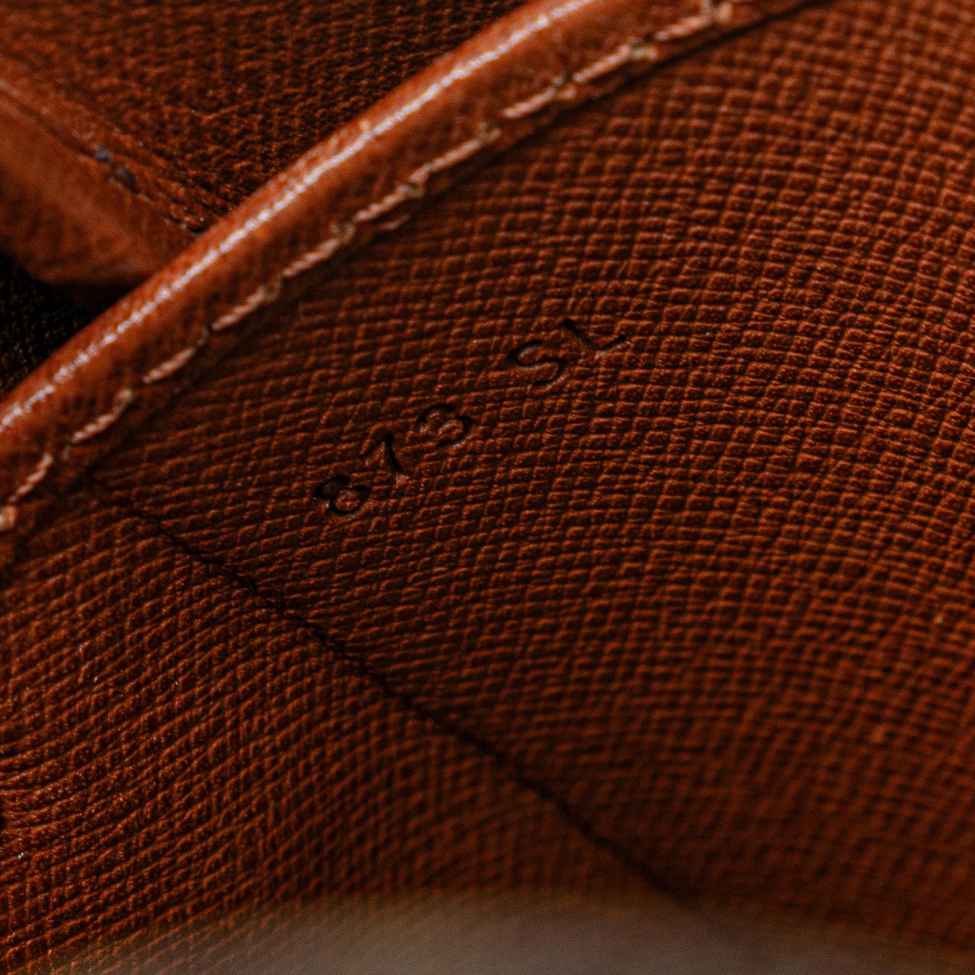 Louis Vuitton Monogram Cartouchiere MM (SHG-peYgGx)
