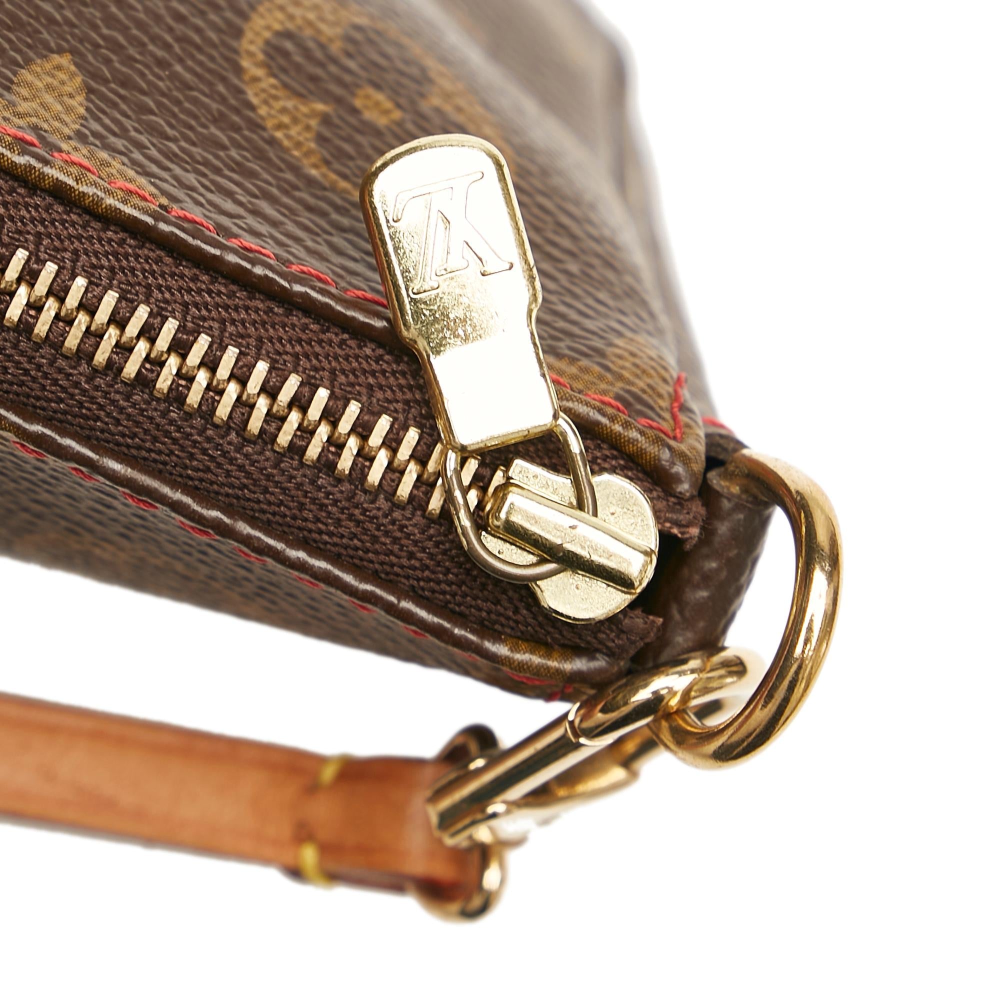 Louis Vuitton Monogram Cerises Pochette Accessoires Takashi Murakami (SHG-34204)