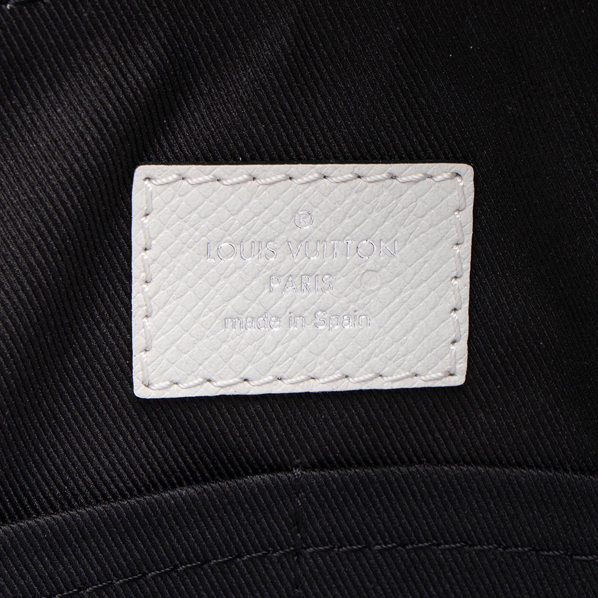 Louis Vuitton Monogram Chalk Taiga Leather Outdoor Flap Messenger