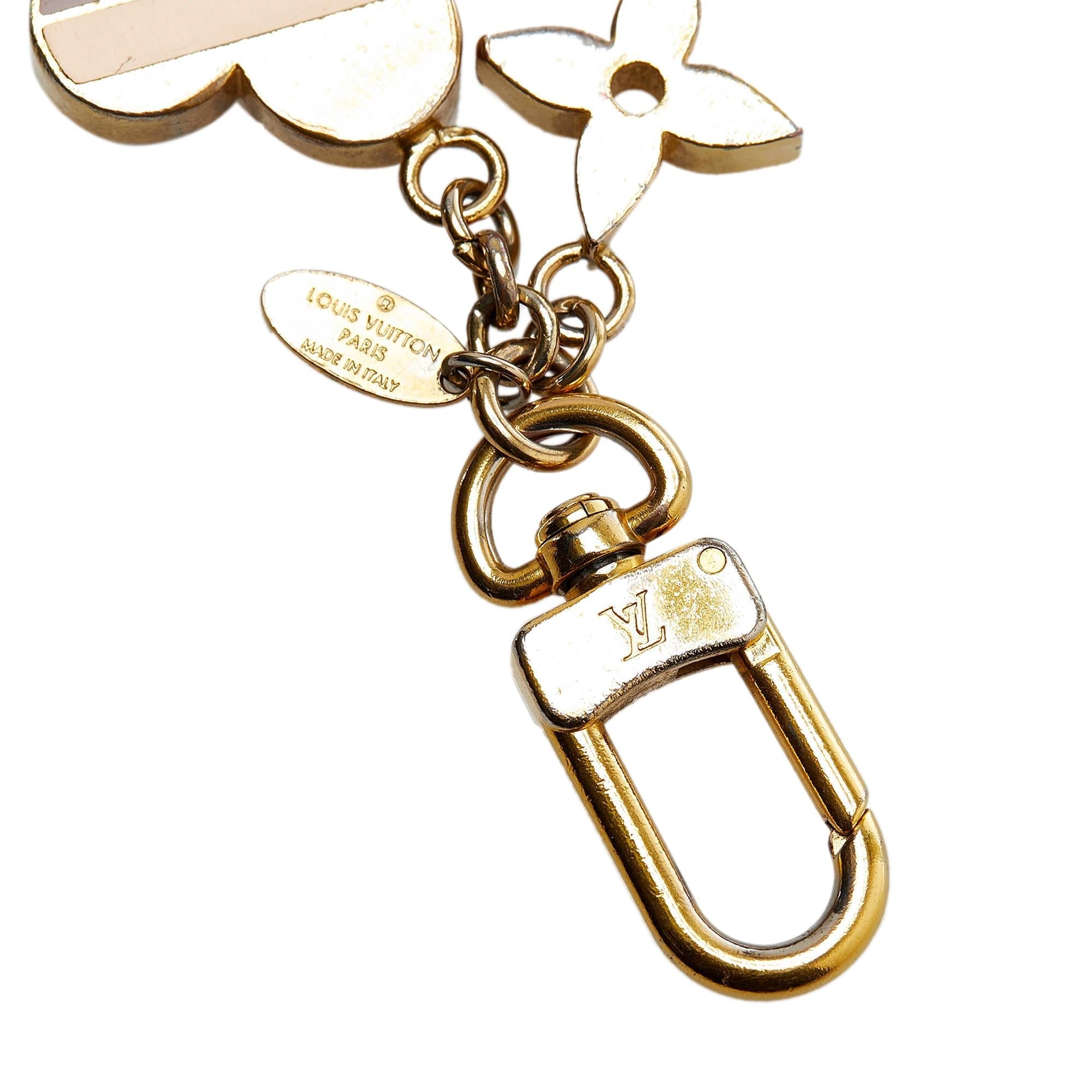 Louis Vuitton Monogram Charm Key Chain (SHG-OsoYmu)