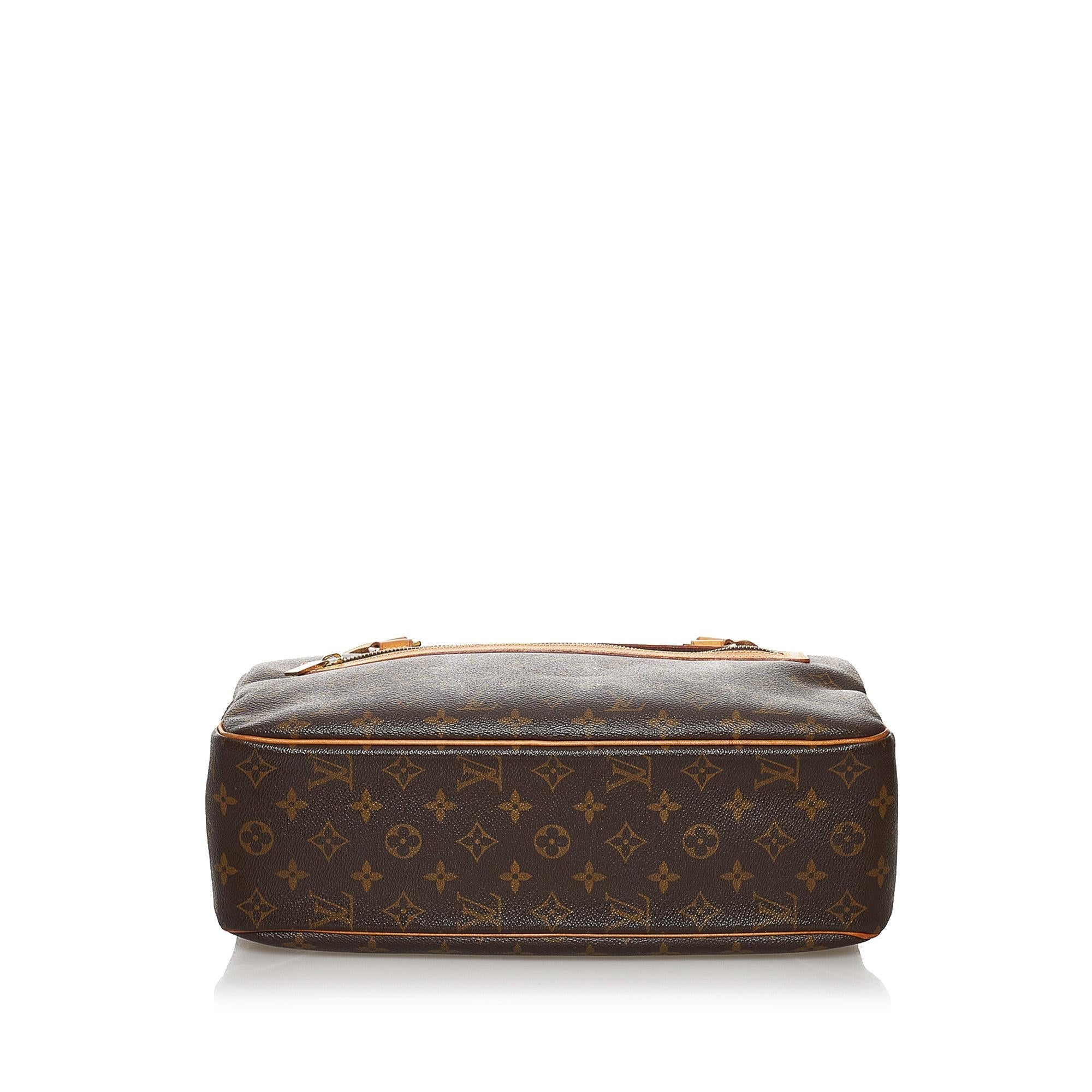 Louis Vuitton Monogram Cite GM (SHG-31164)