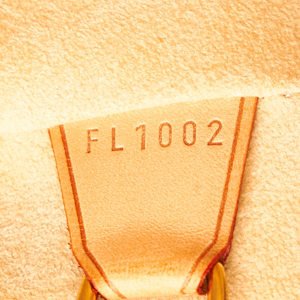 Louis Vuitton Monogram Cite GM (SHG-8Wrz54)
