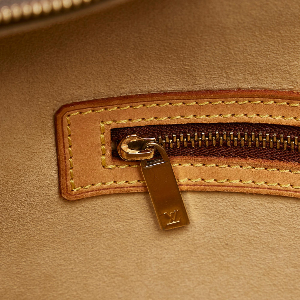 Louis Vuitton Monogram Cite GM (SHG-VlHXeU)