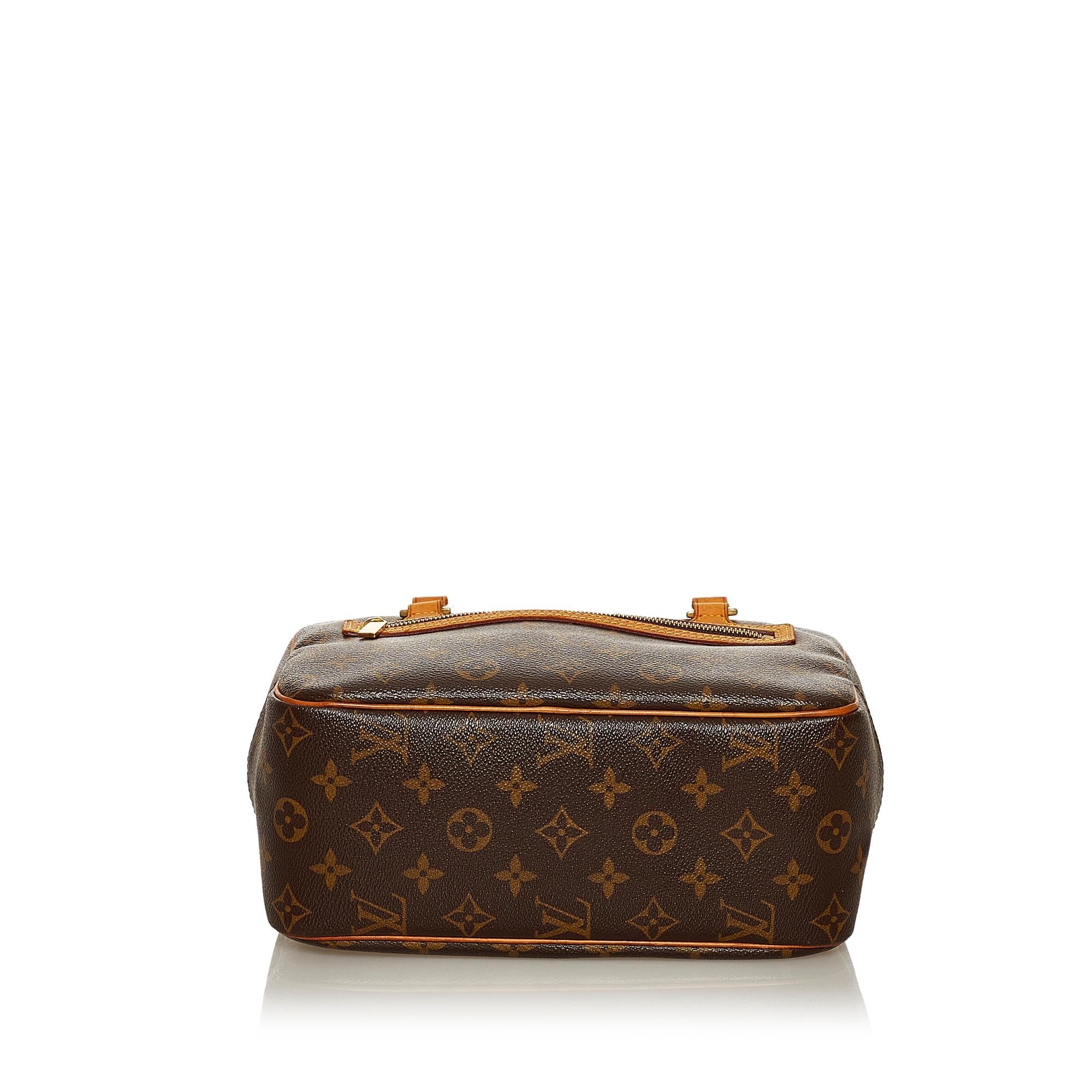 Louis Vuitton Monogram Cite MM (SHG-28871)