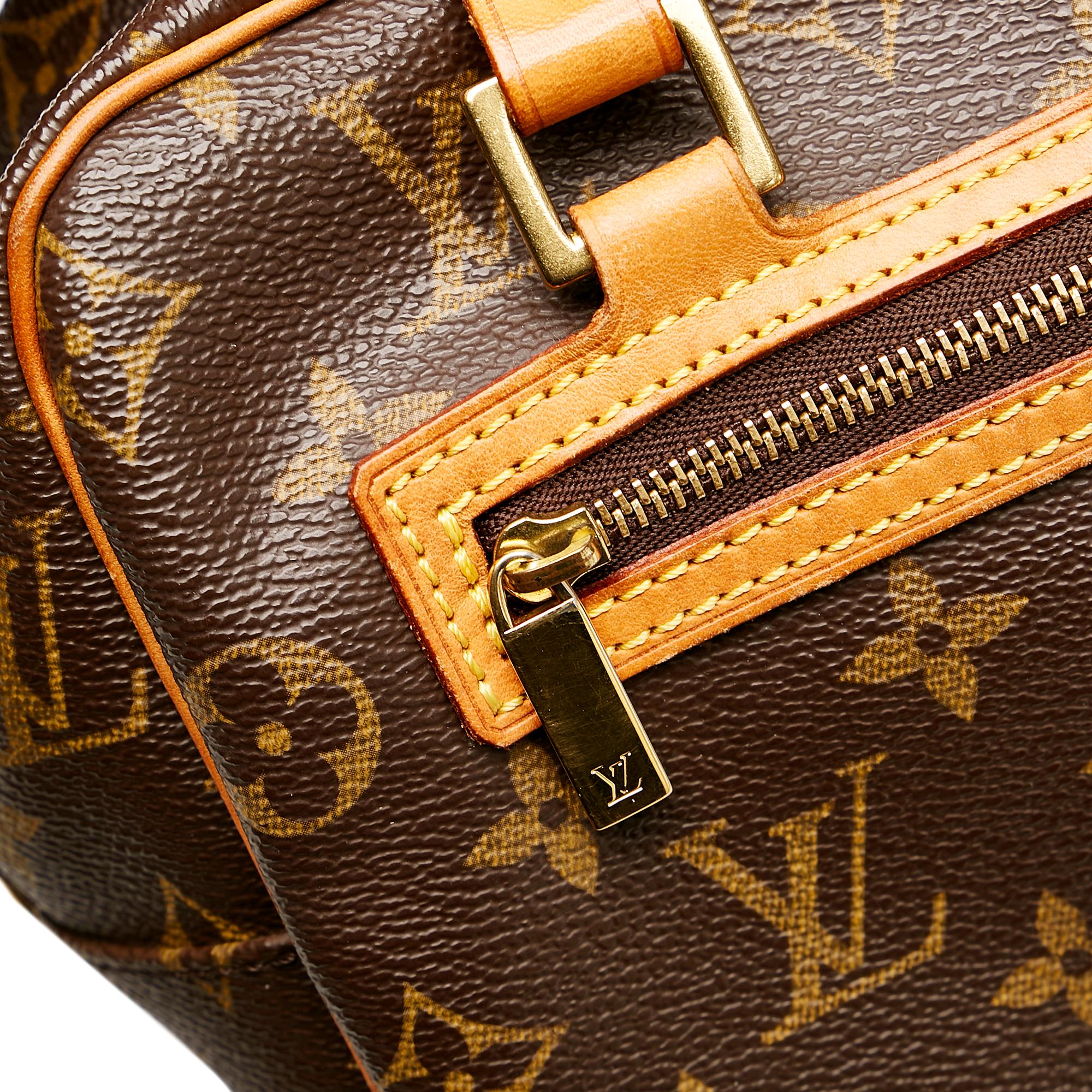 Louis Vuitton Monogram Cite MM (SHG-30345)