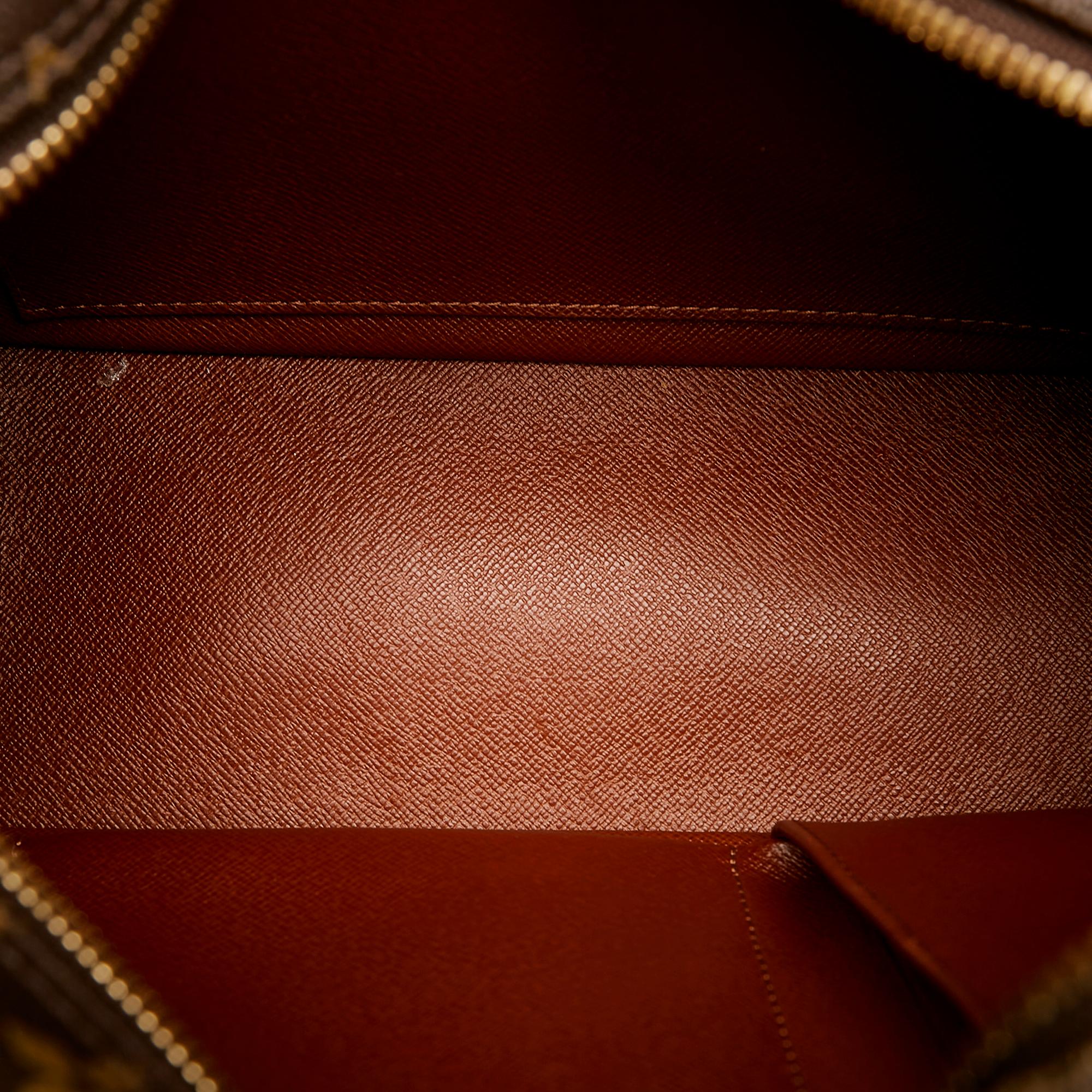 Louis Vuitton Monogram Cite MM (SHG-30345)