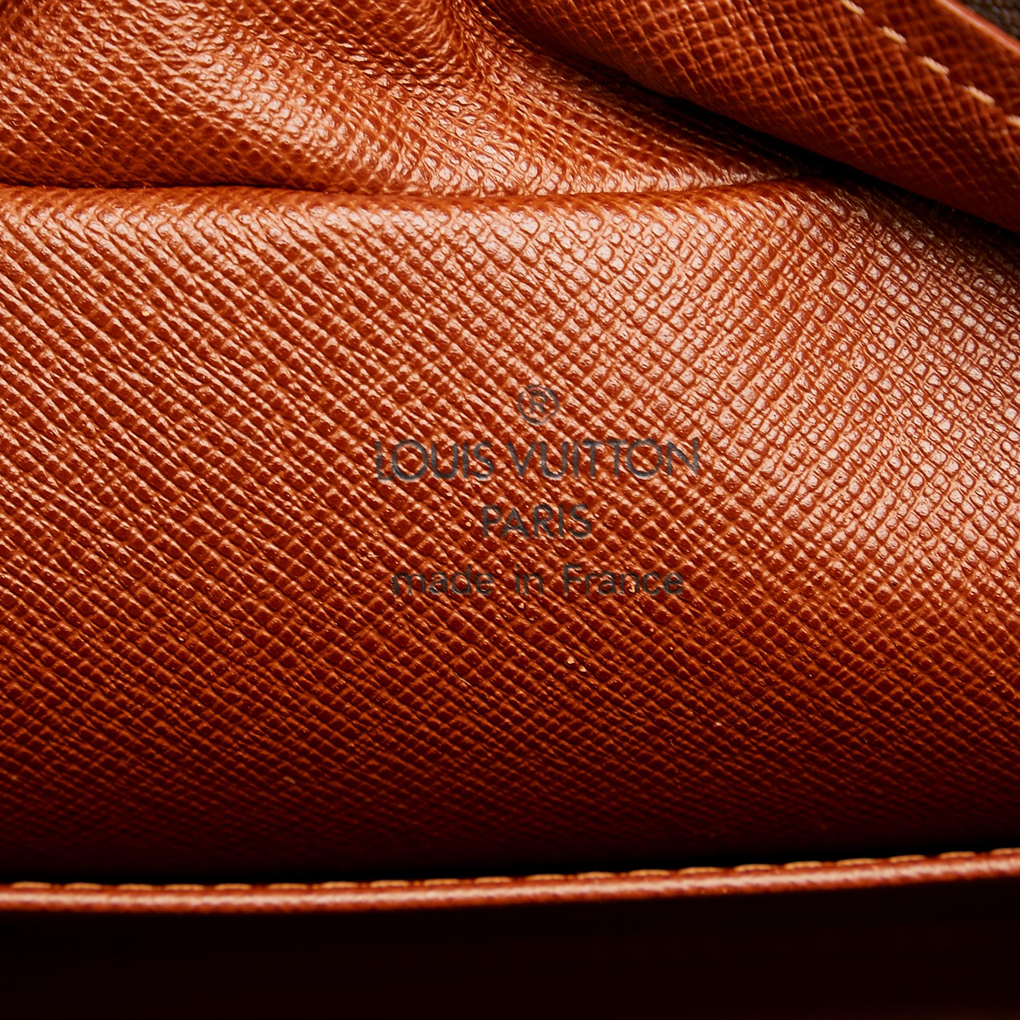 Louis Vuitton Monogram Cite MM (SHG-30345)