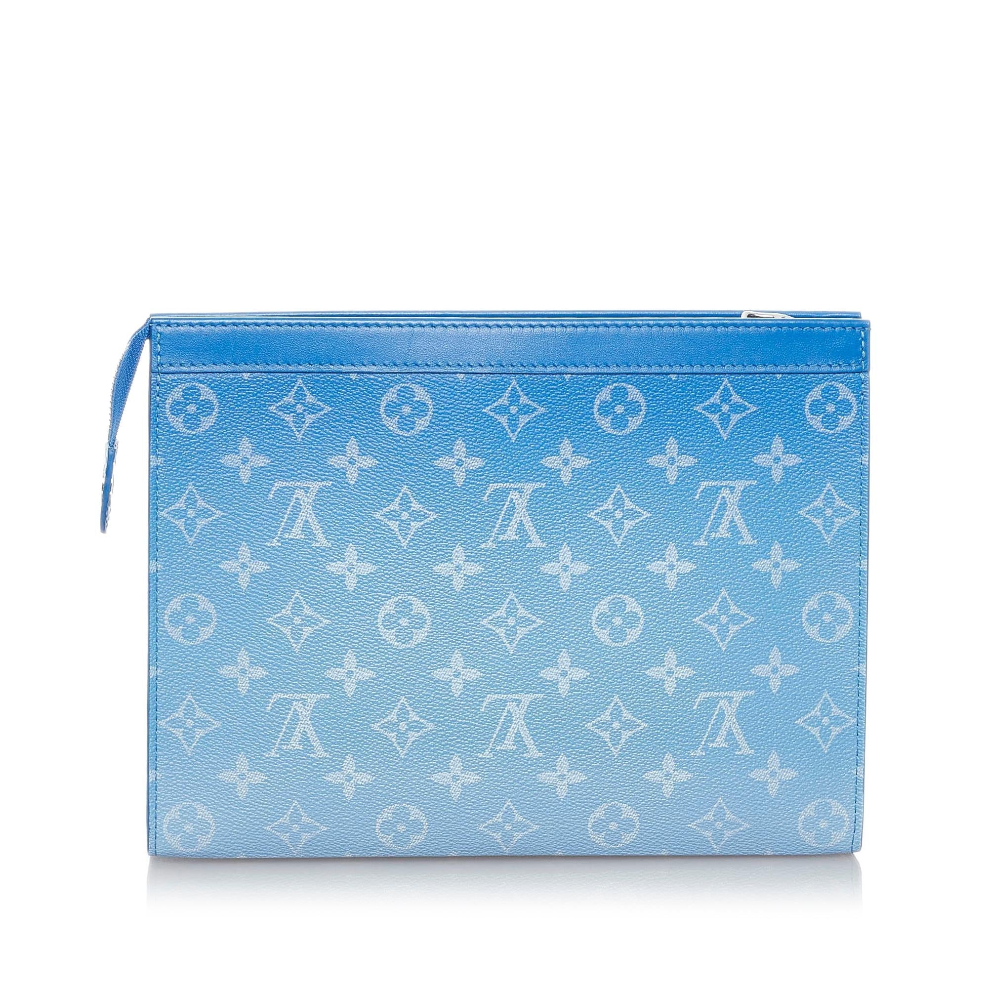 Louis Vuitton Monogram Clouds Pochette Voyage MM (SHG-29412)