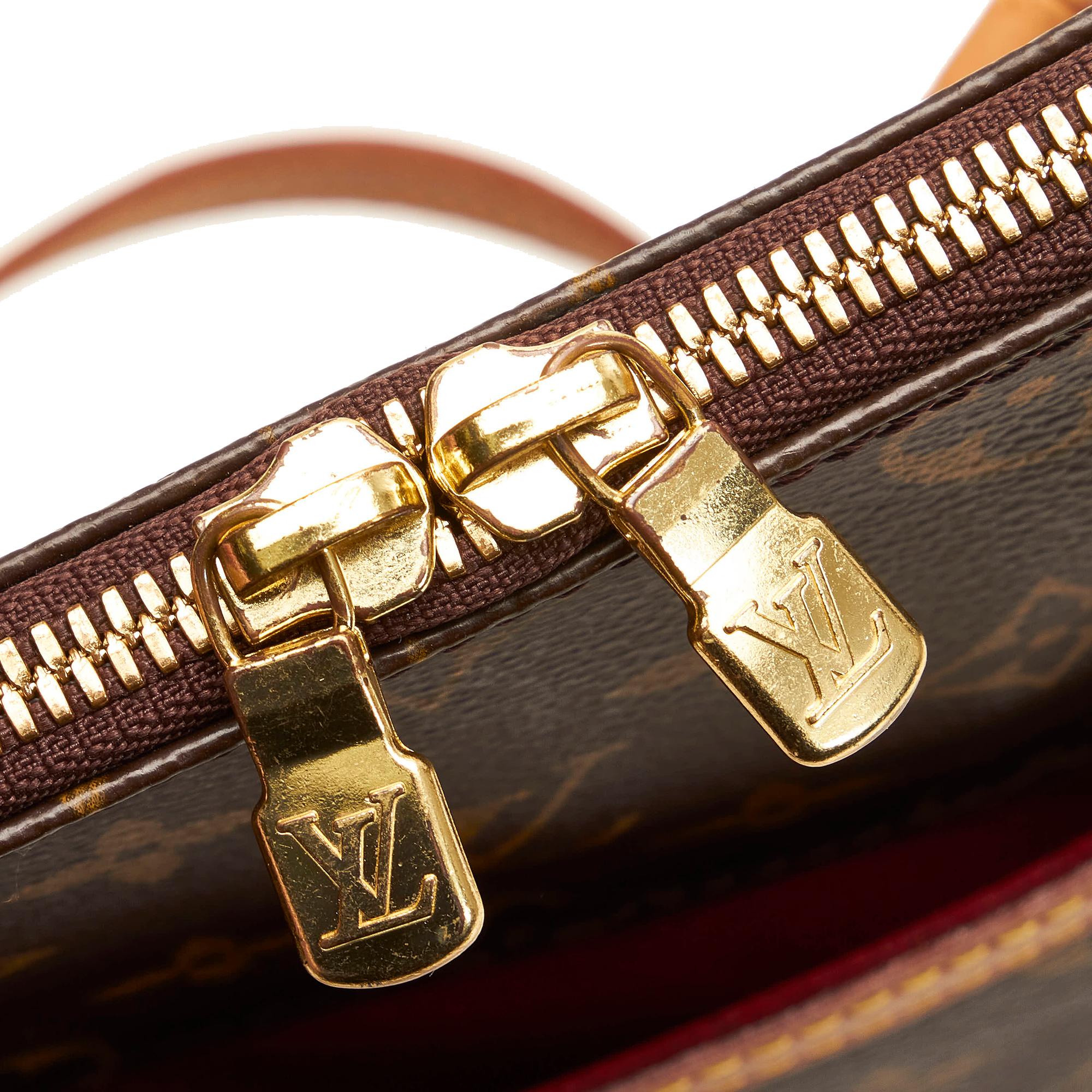 Louis Vuitton Monogram Coussin GM (SHG-30769)