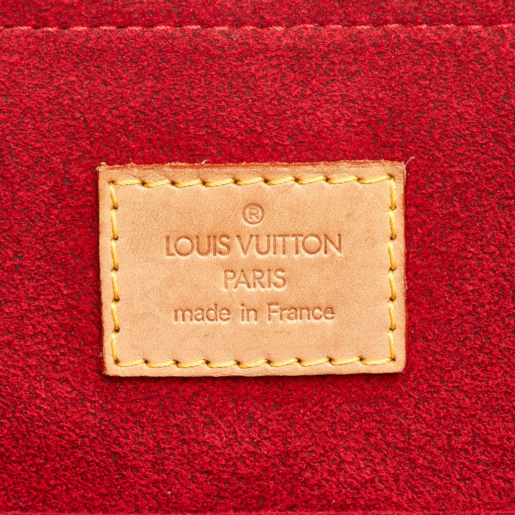 Louis Vuitton Monogram Coussin GM (SHG-30769)